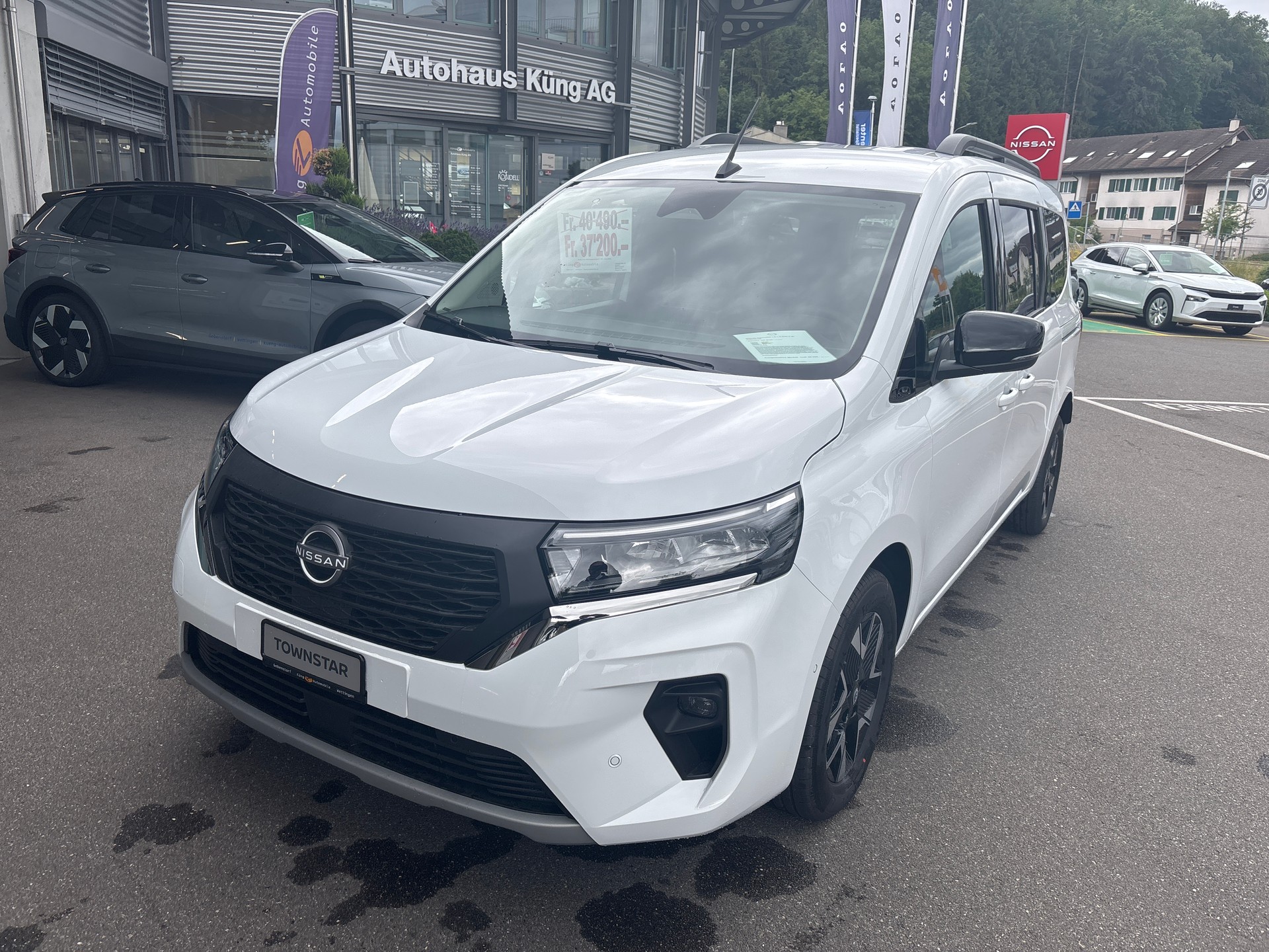 NISSAN Townstar Kombi 1.3 DIG-T L2 N-Connecta DCT-showroom-element-1