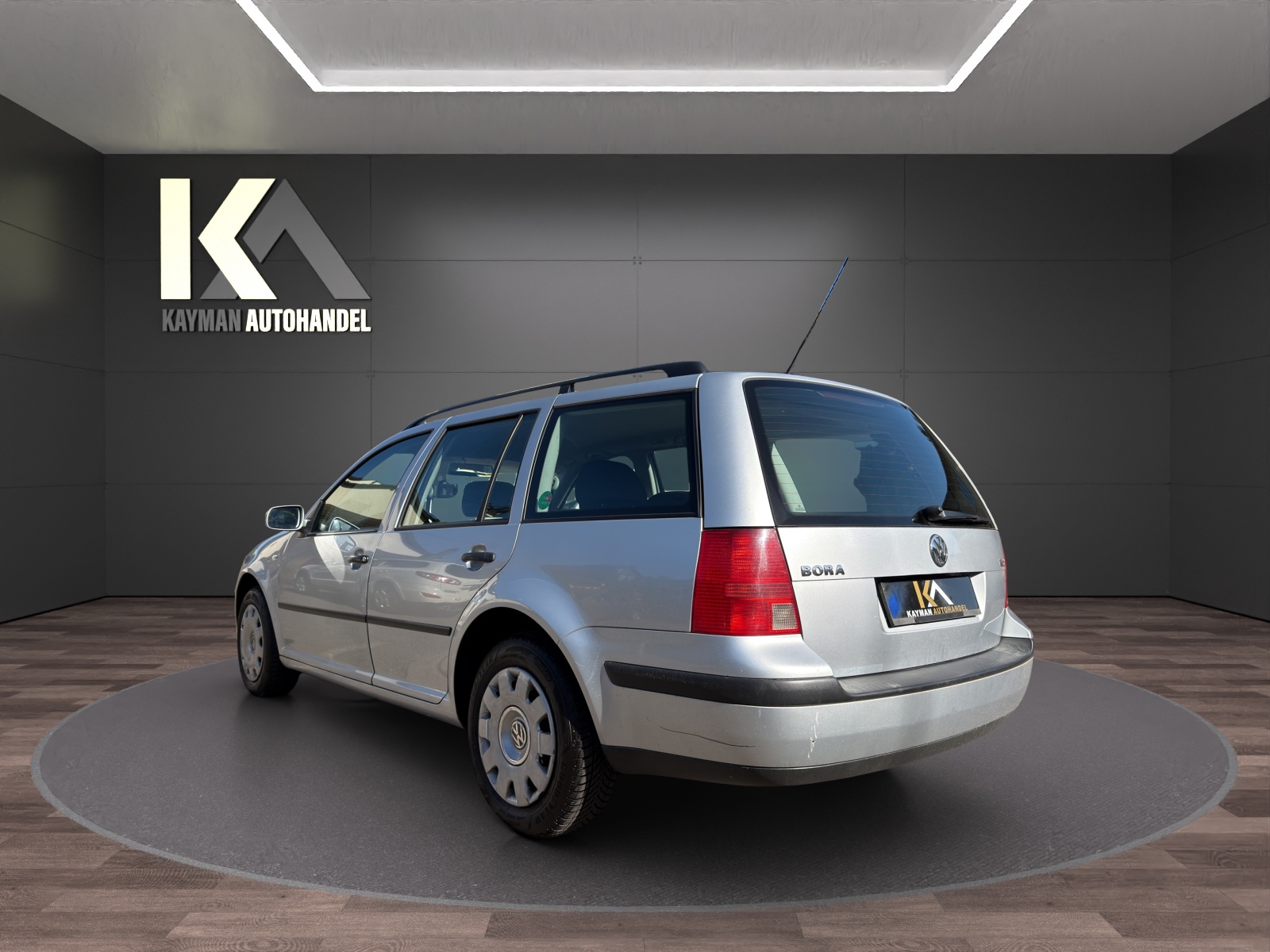 VW Bora Variant 1.9 TDI PD Highline Diesel, Viel Platz & Top Preis!-image-2