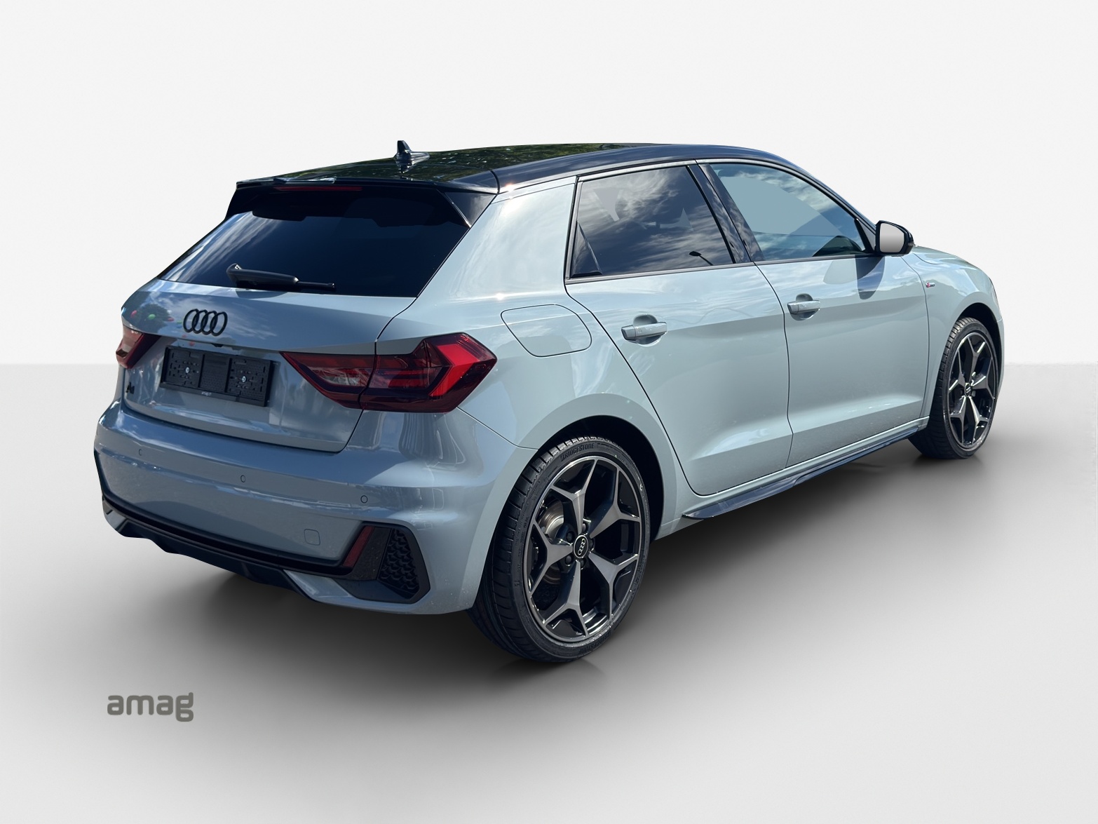 AUDI A1 Sportback 35 TFSI S Line S-tronic-image-4