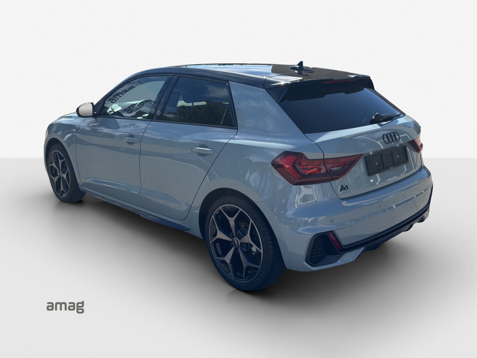 AUDI A1 Sportback 35 TFSI S Line S-tronic-image-2
