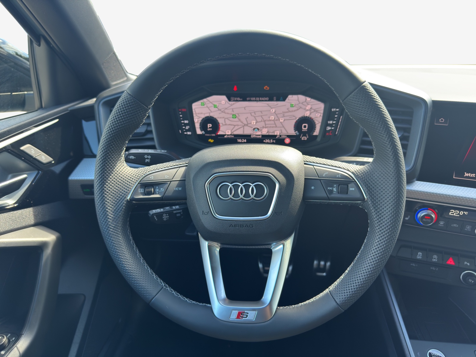AUDI A1 Sportback 35 TFSI S Line S-tronic-image-9