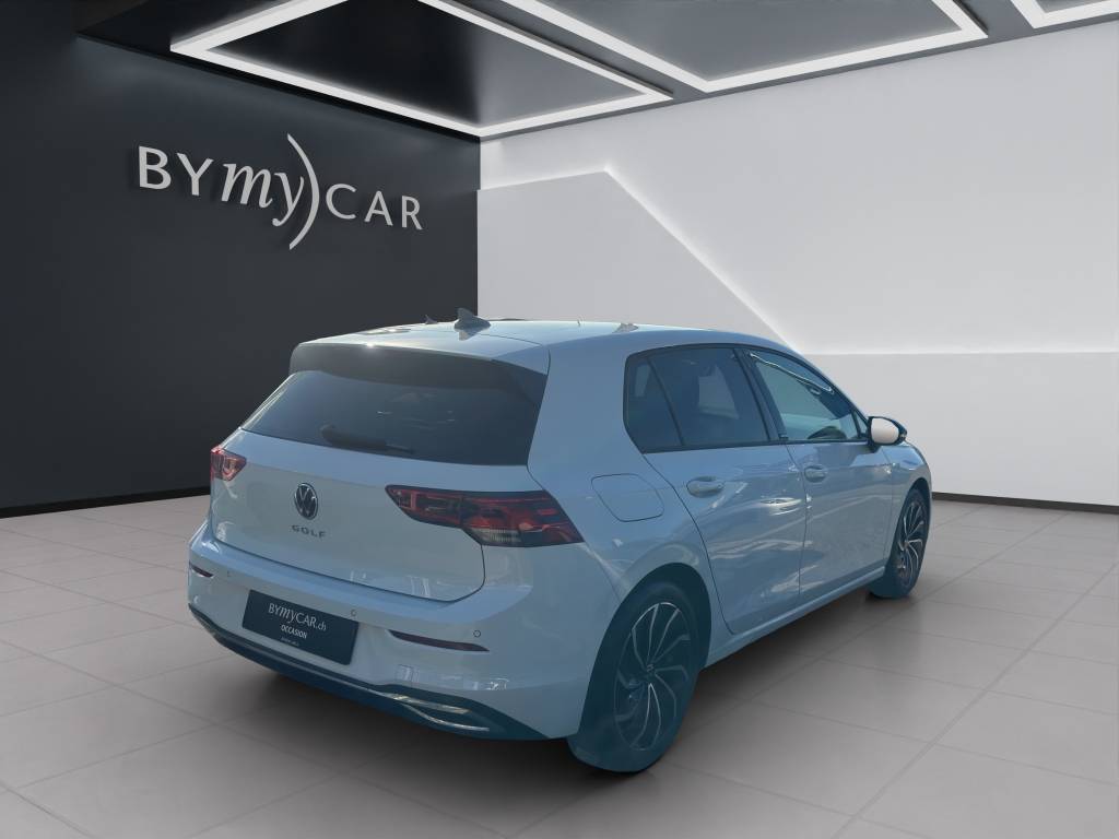 VW Golf 2.0 TDI Style DSG-image-4