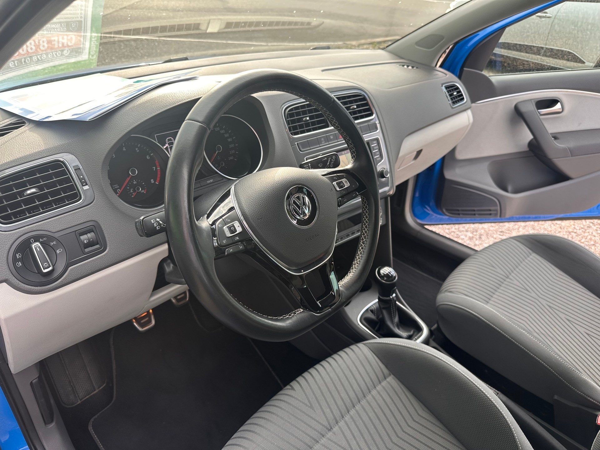 VW Polo 1.2 TSI BMT Comfortline-image-9
