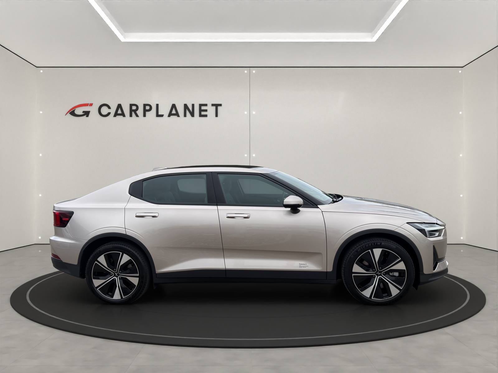 POLESTAR 2 Long Range Dual Motor-image-1