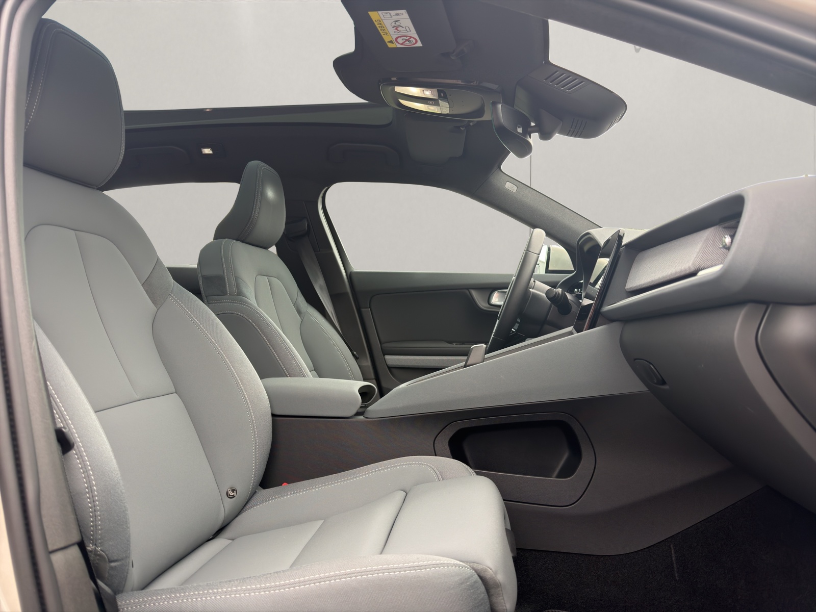 POLESTAR 2 Long Range Dual Motor-image-7