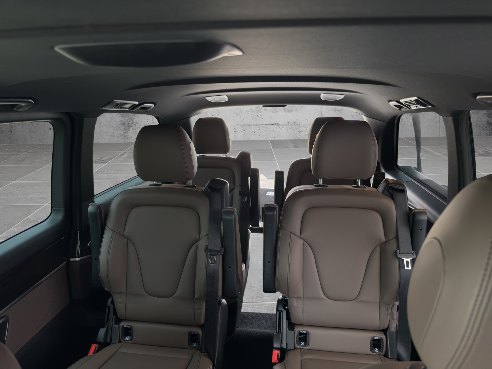MERCEDES-BENZ V 300 d lang Swiss Edition 4Matic 9G-Tronic-image-12