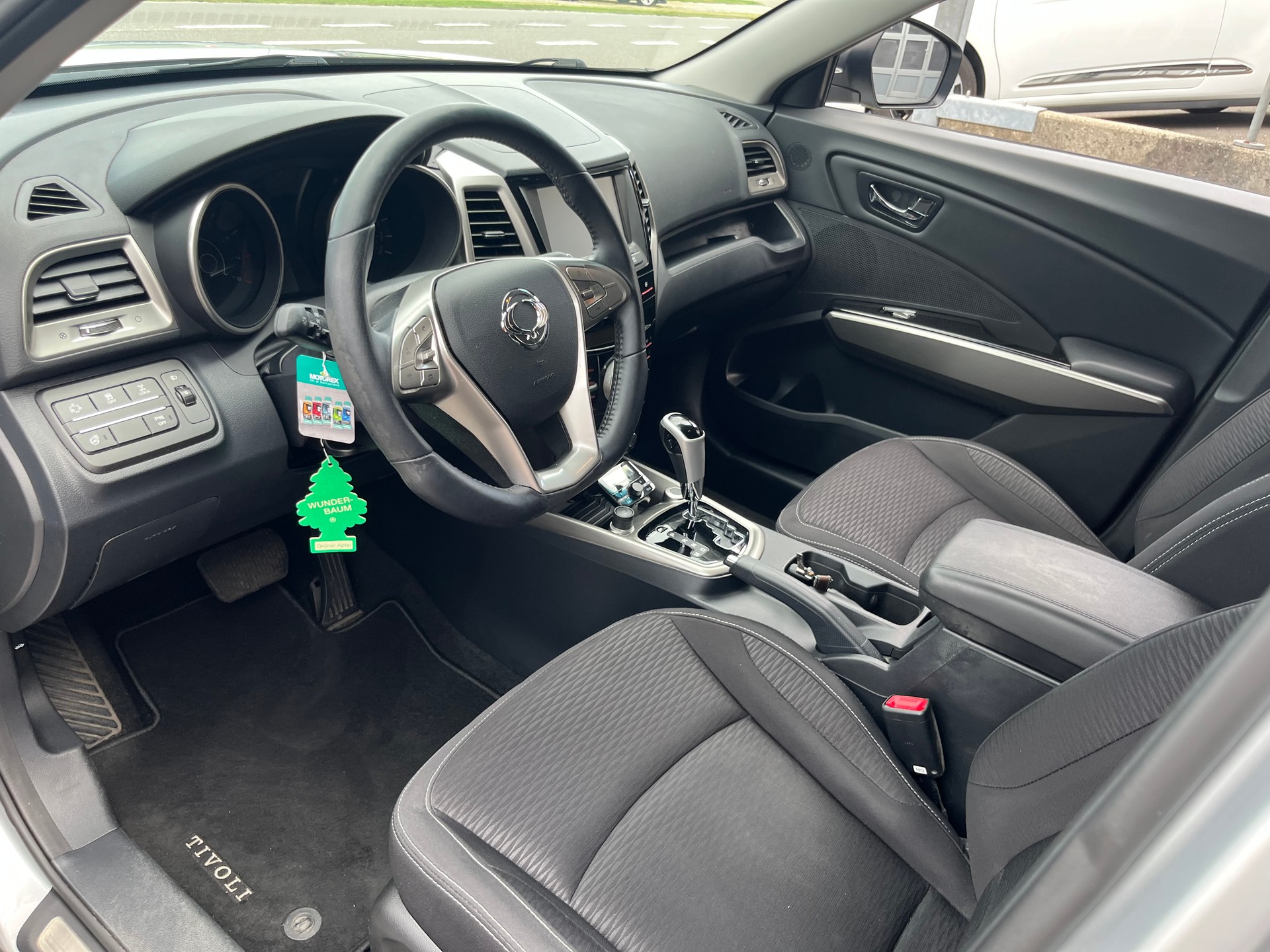 KGM-SsangYong 1.6 4WD AUTOMAT +++FRISCH AB MFK+++-image-5