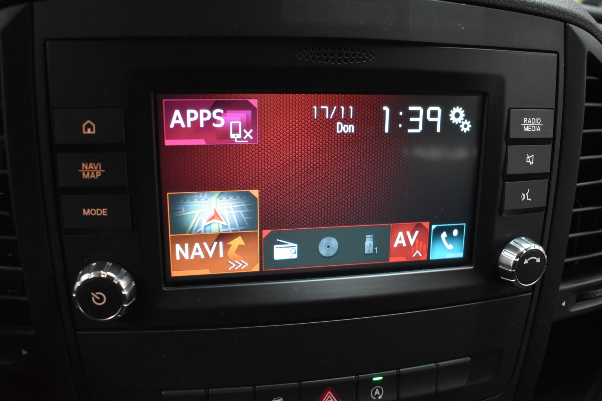 MERCEDES-BENZ Vito 114 CDI Lang 7G-Tronic - Facelift Model 2021-image-11