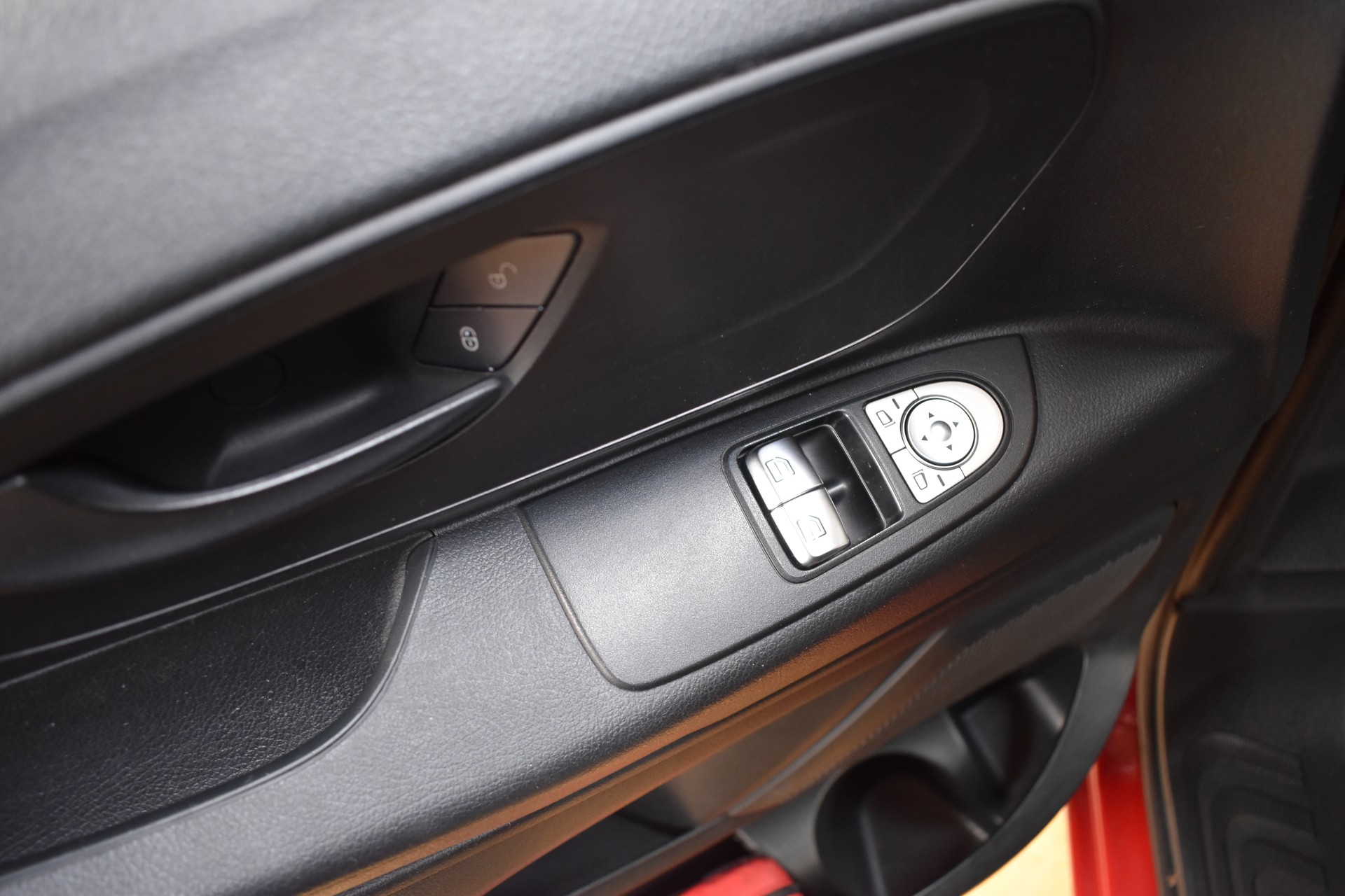 MERCEDES-BENZ Vito 114 CDI Lang 7G-Tronic - Facelift Model 2021-image-23