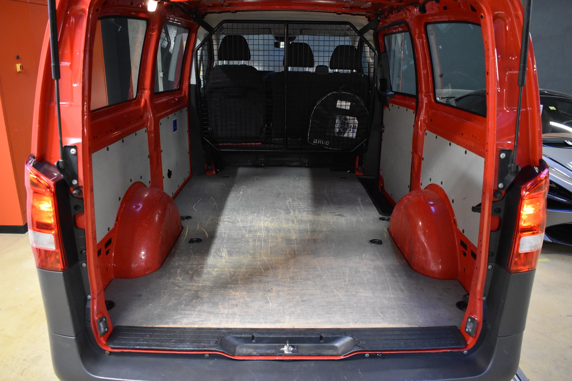 MERCEDES-BENZ Vito 114 CDI Lang 7G-Tronic - Facelift Model 2021-image-27
