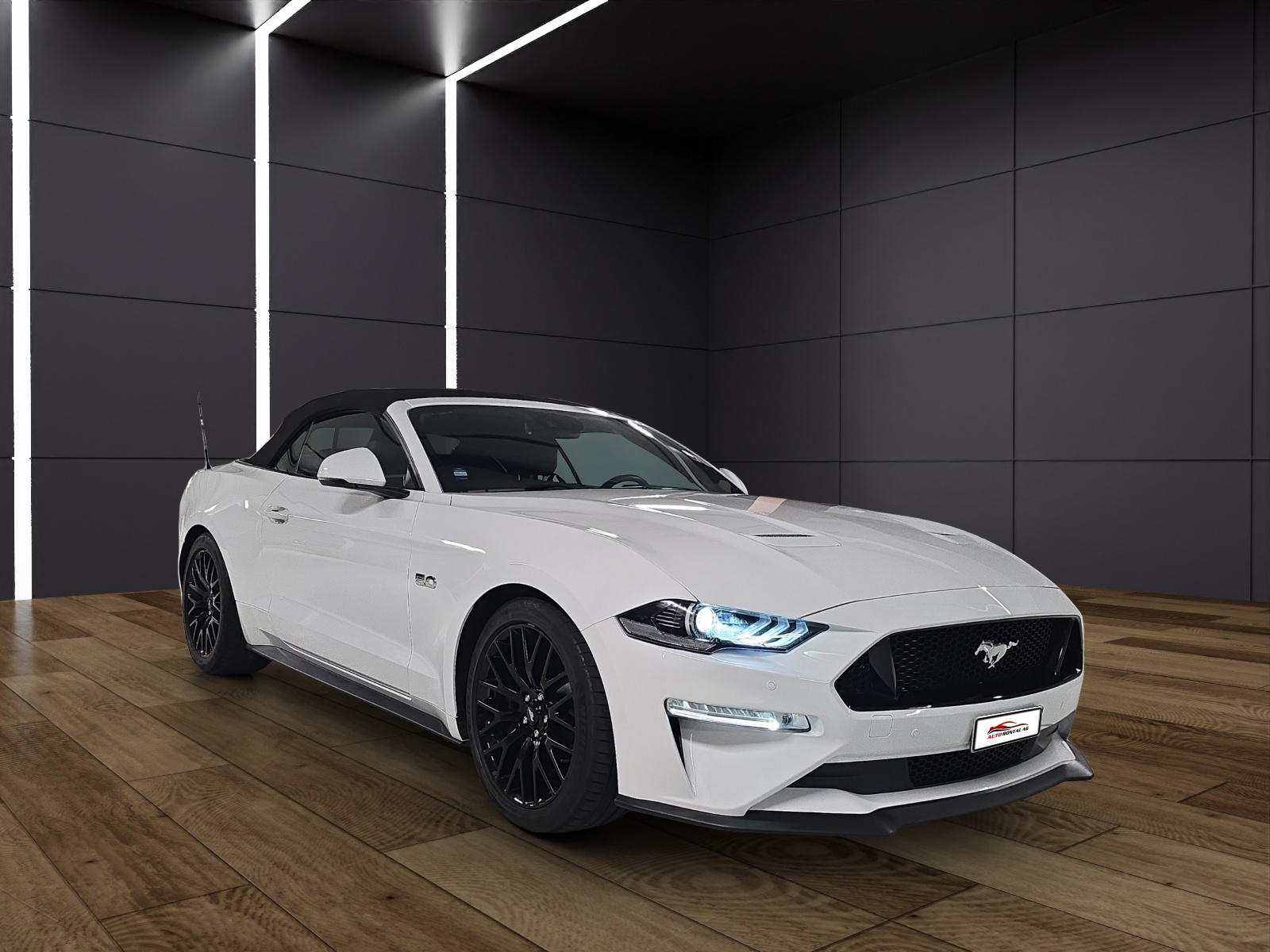 FORD Mustang Convertible 5.0 V8 GT Automat-image-1
