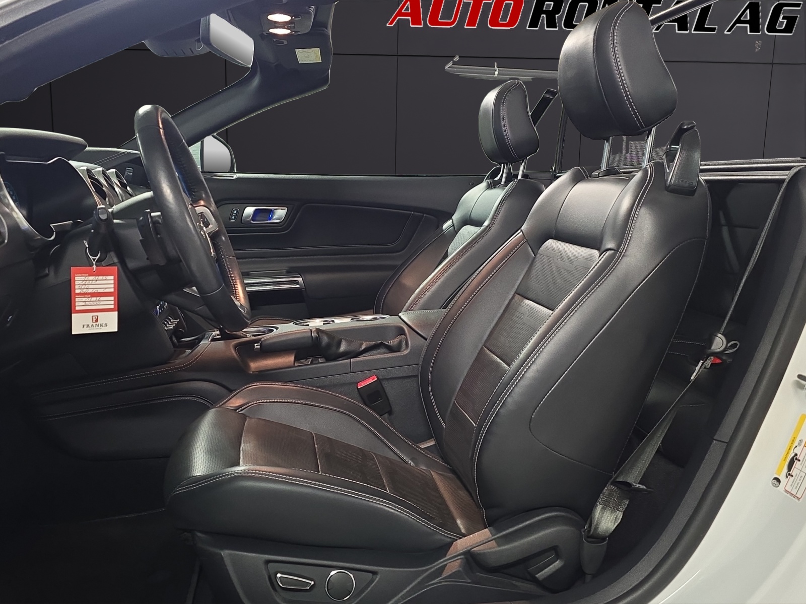 FORD Mustang Convertible 5.0 V8 GT Automat-image-8