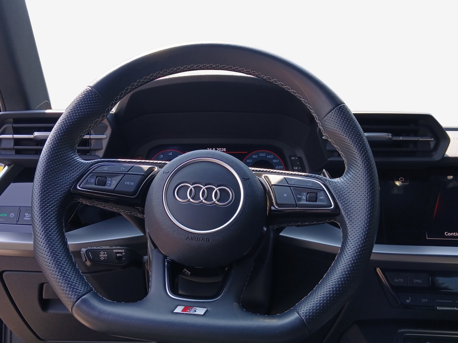 AUDI S3 Sportback 2.0 TFSI quattro S-tronic-image-11