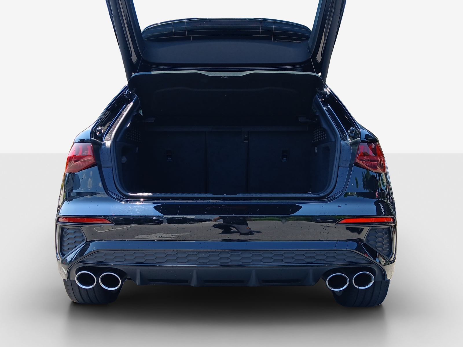 AUDI S3 Sportback 2.0 TFSI quattro S-tronic-image-12