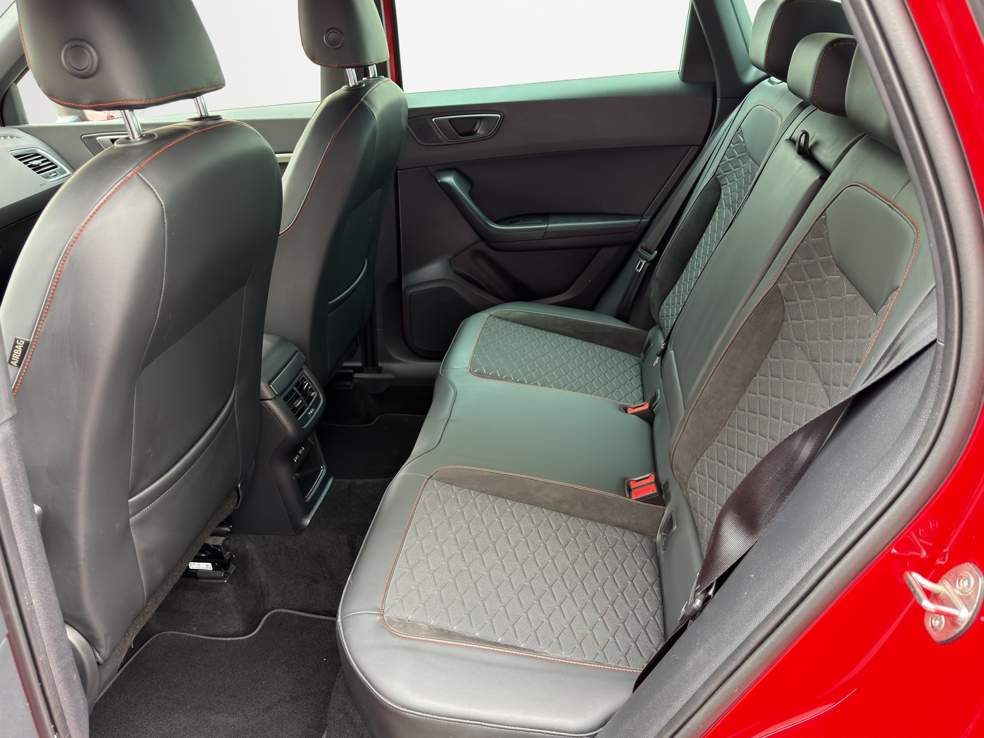 SEAT Ateca 1.5 TSI "HOLA" FR DSG-image-13