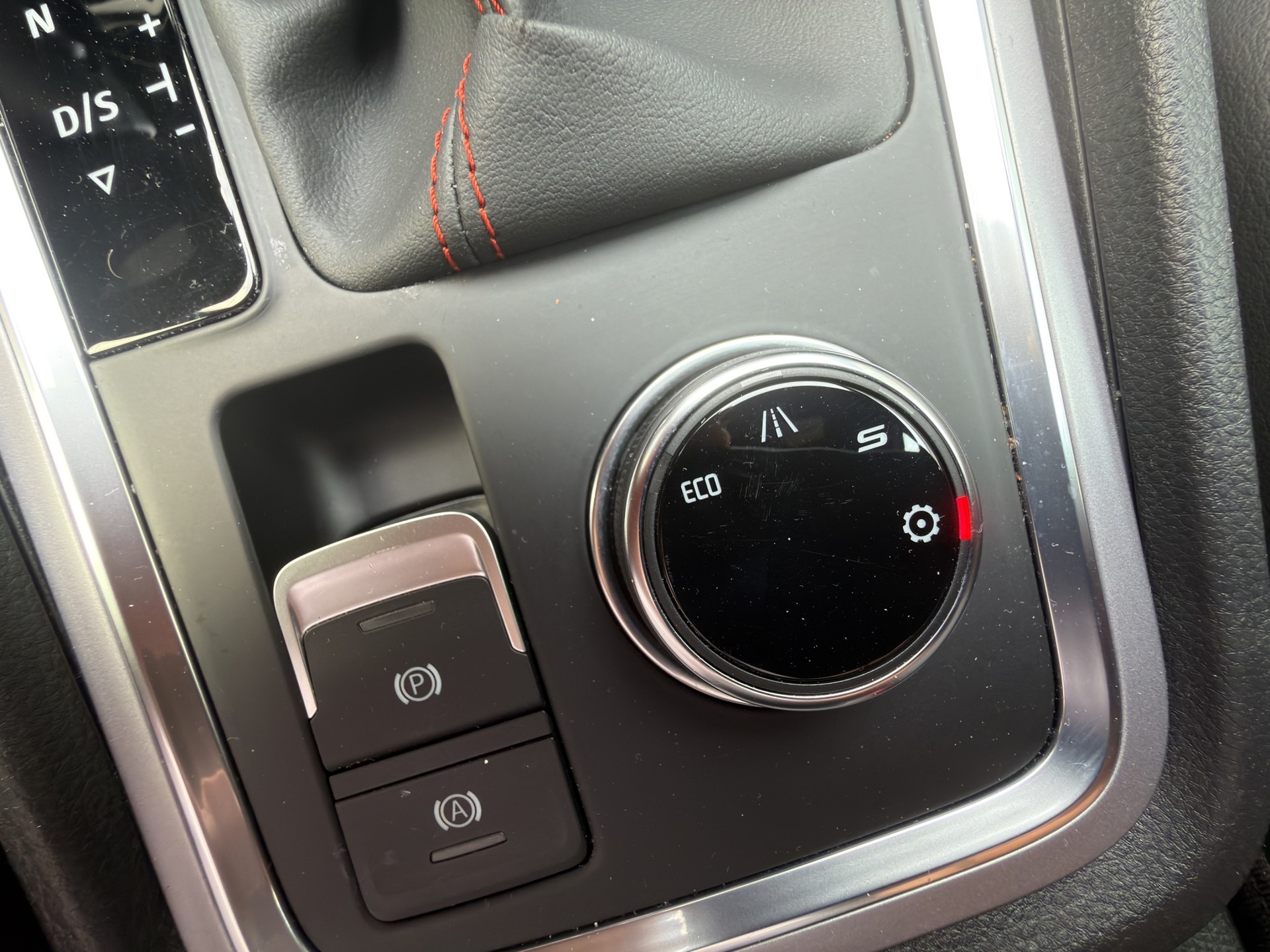 SEAT Ateca 1.5 TSI "HOLA" FR DSG-image-16