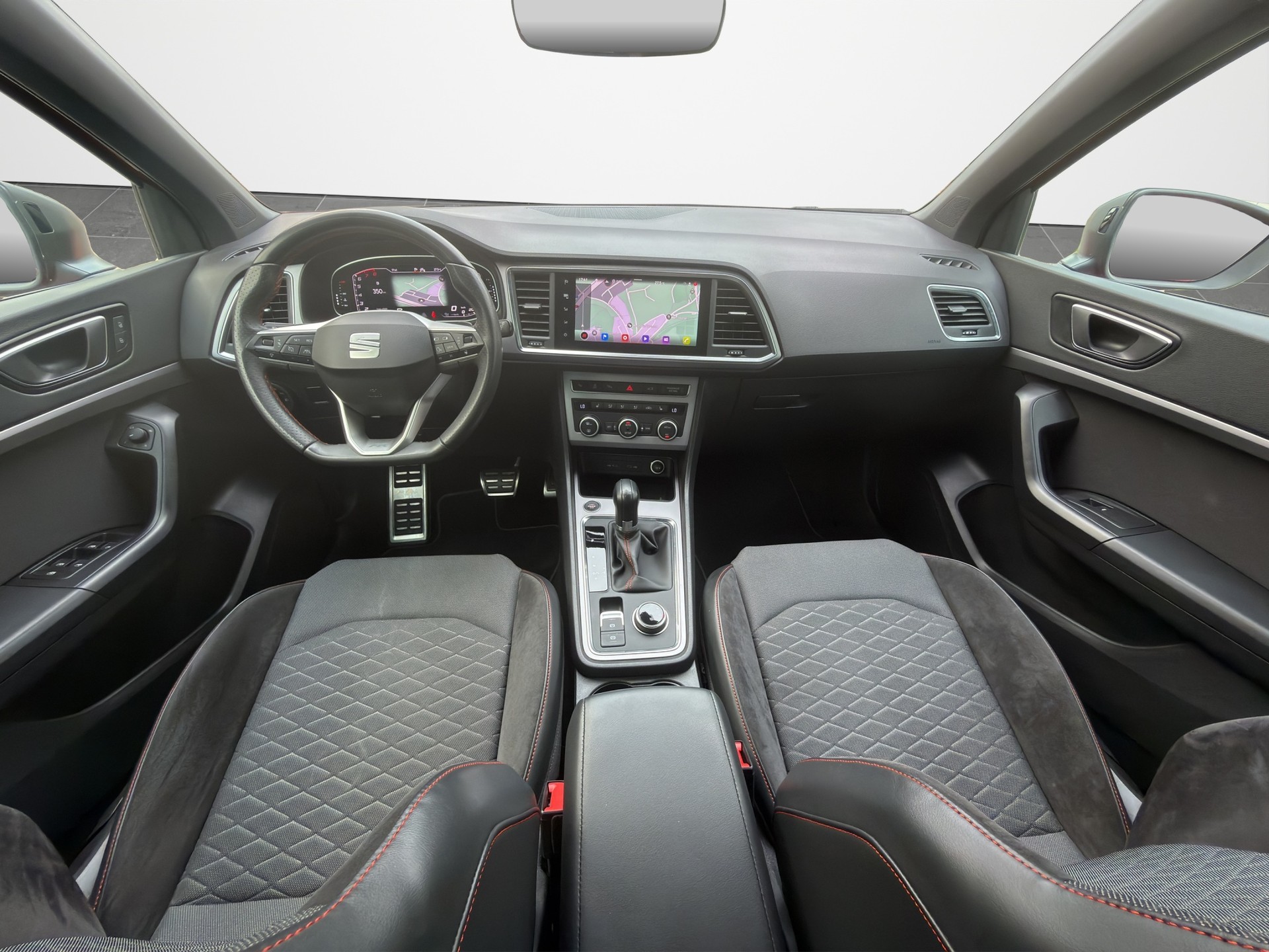 SEAT Ateca 1.5 TSI "HOLA" FR DSG-image-11