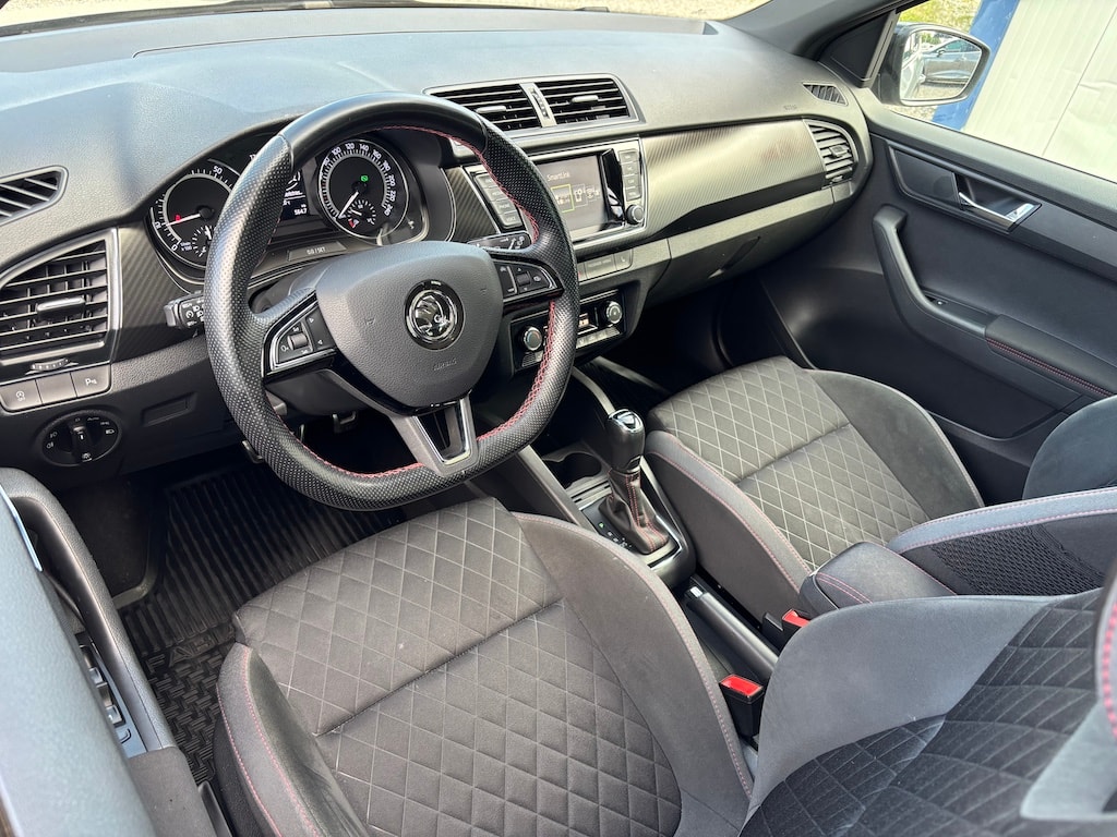 SKODA Fabia 1.0 TSI Monte Carlo DSG-image-9