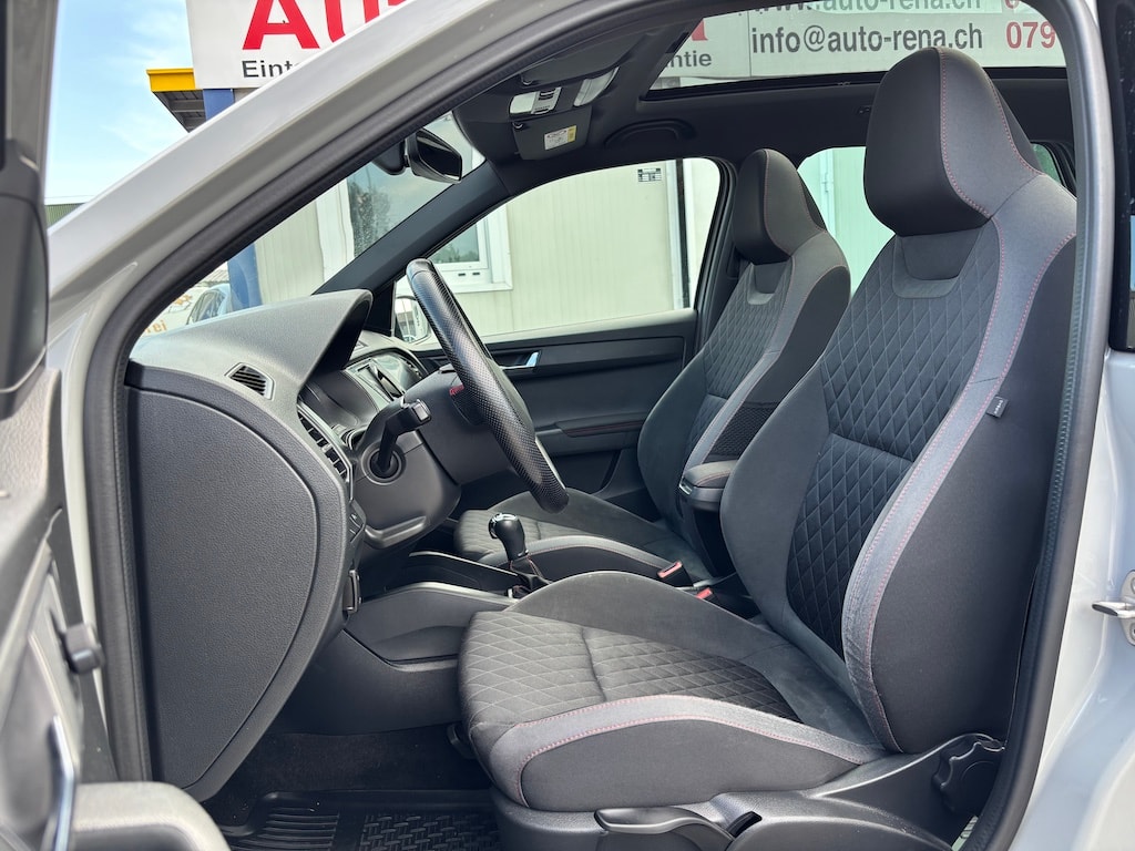 SKODA Fabia 1.0 TSI Monte Carlo DSG-image-7