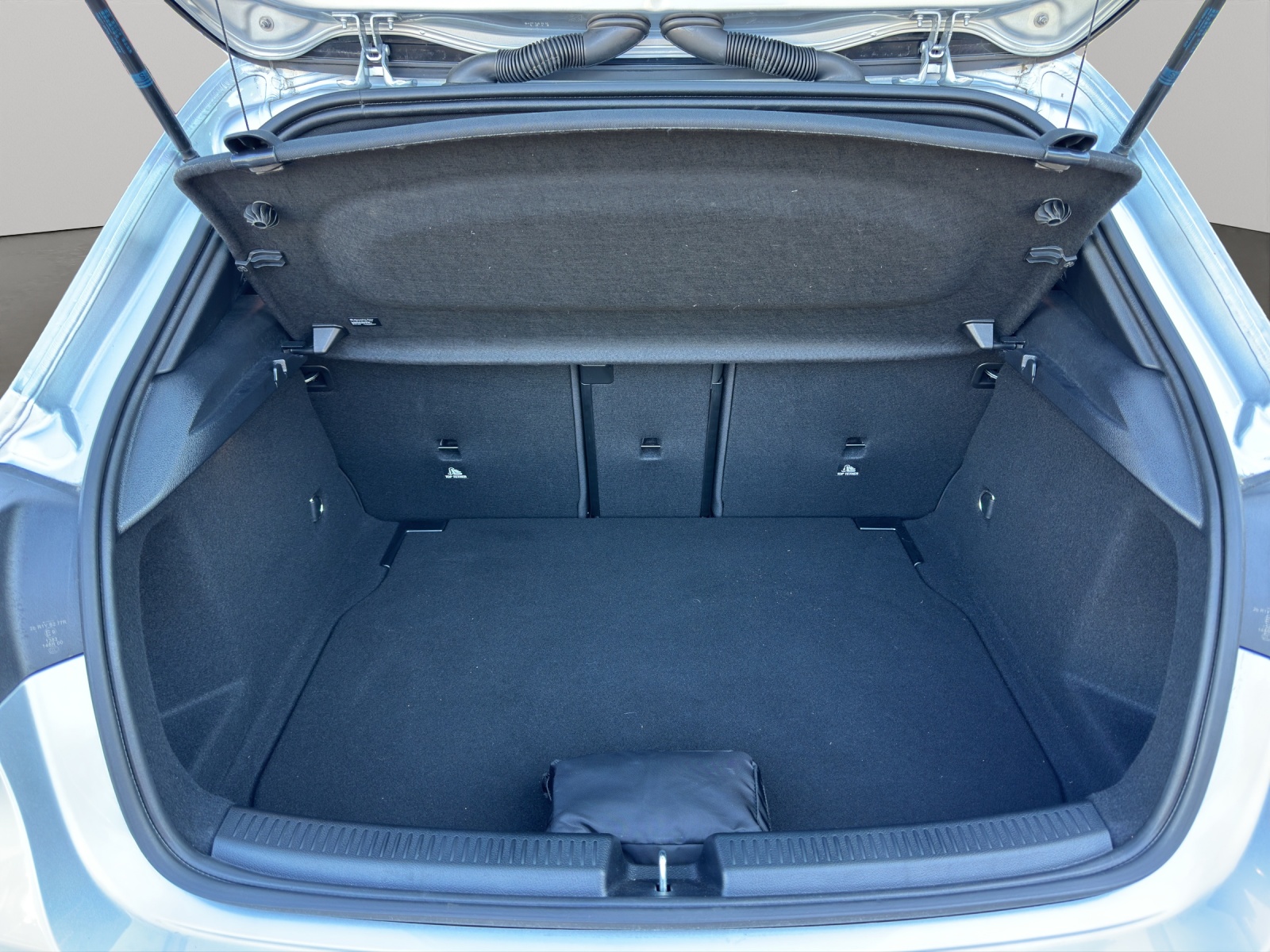 MERCEDES-BENZ A AMG 35 4Matic 8G-DCT-image-15