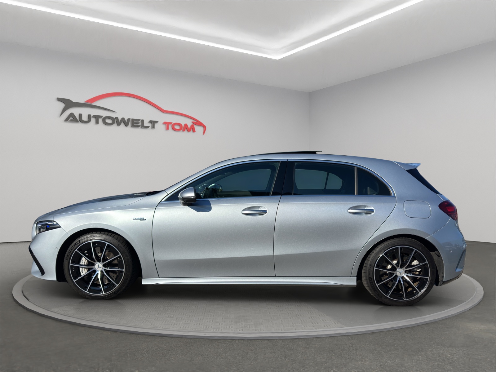MERCEDES-BENZ A AMG 35 4Matic 8G-DCT-image-1