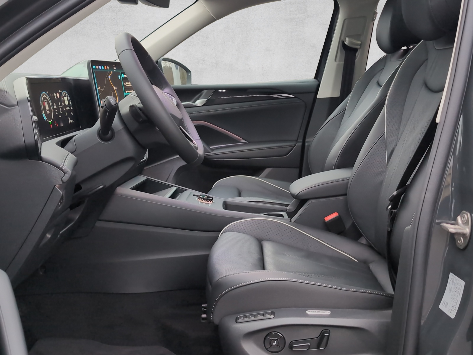 VW Tiguan 2.0 TSI United DSG 4Motion-image-8
