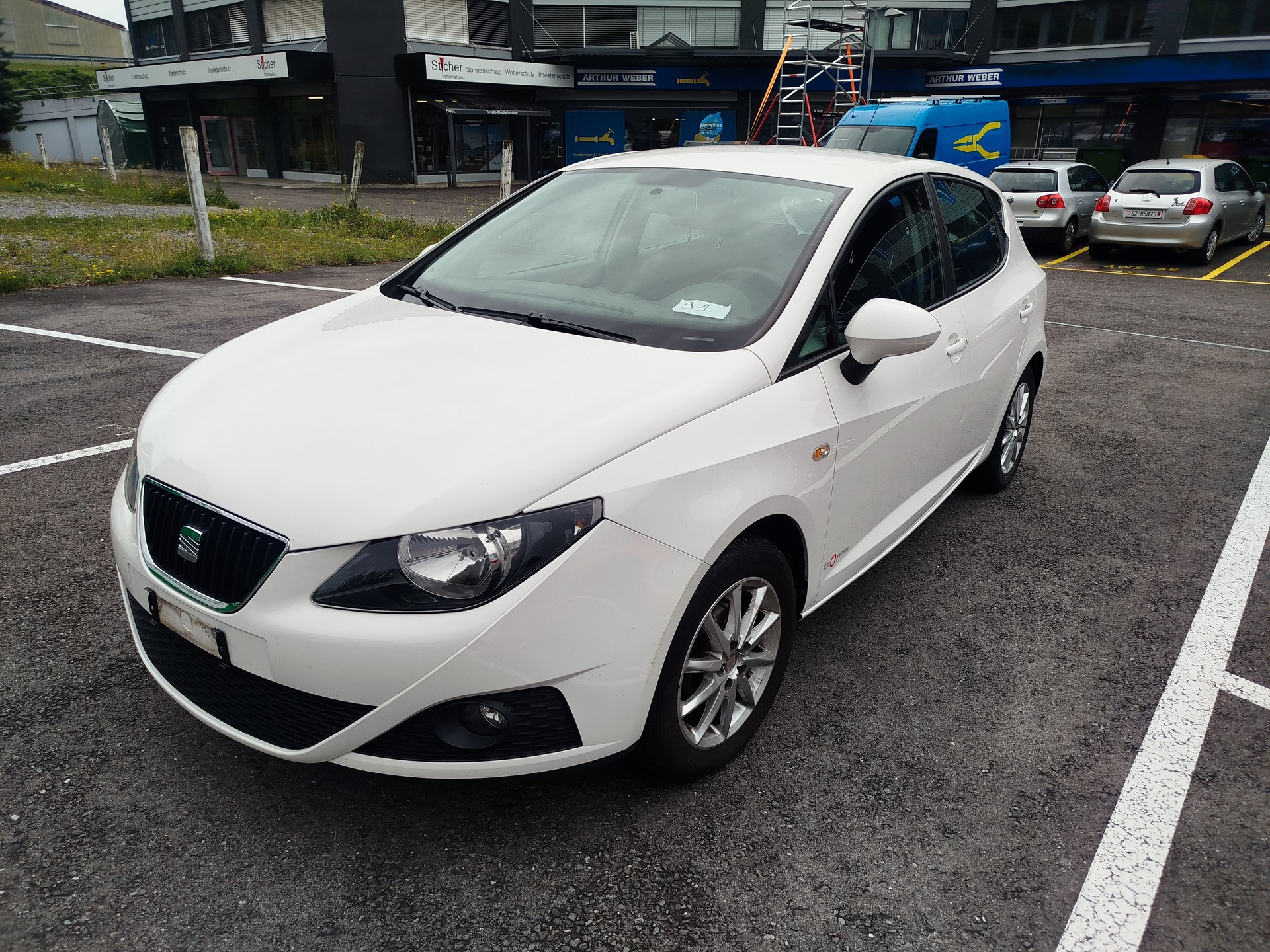 SEAT Ibiza 1.4 Style-image-1