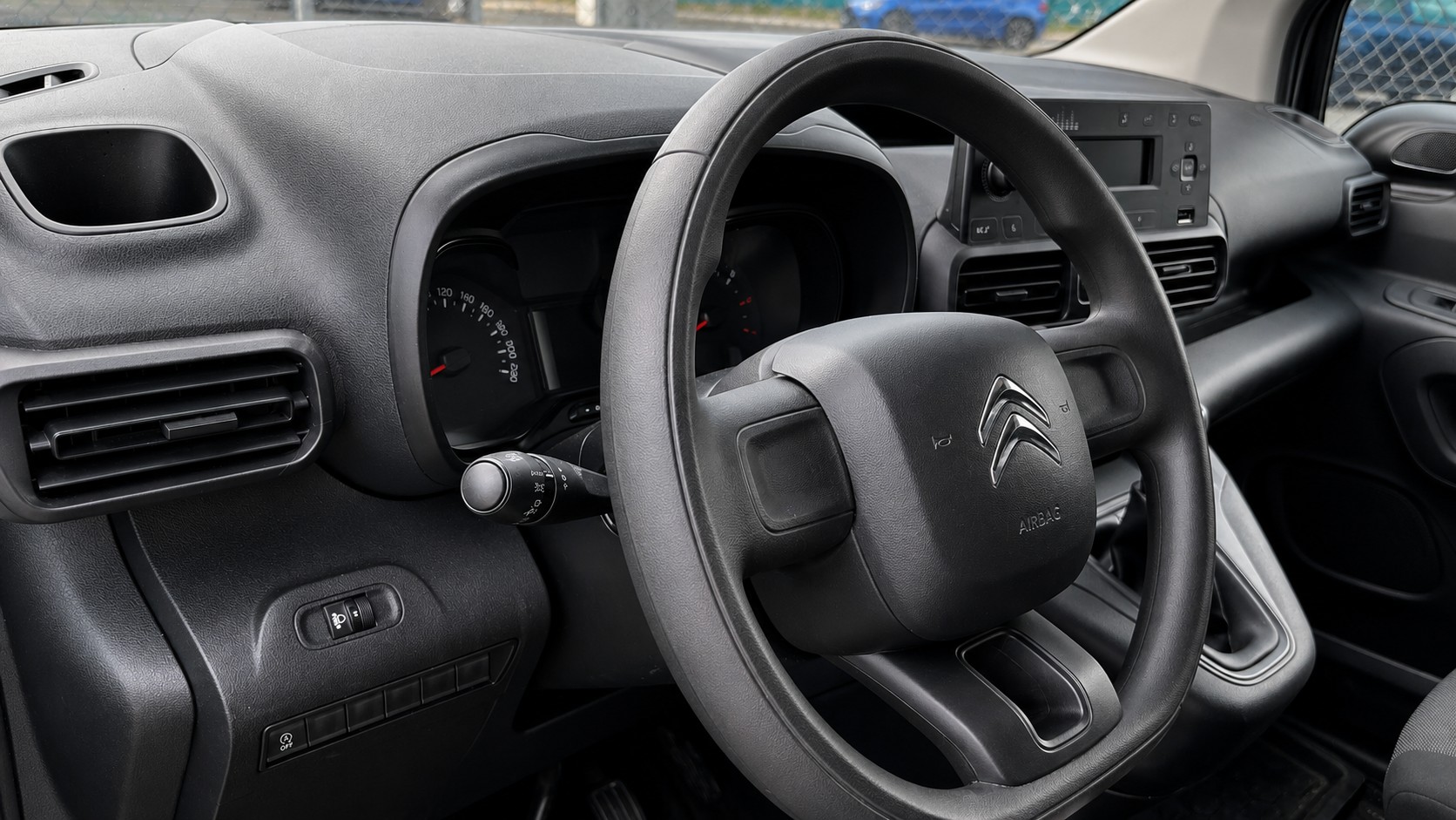 CITROEN Berlingo Van 1.5 Blue HDi 75 Control 650kg-image-6