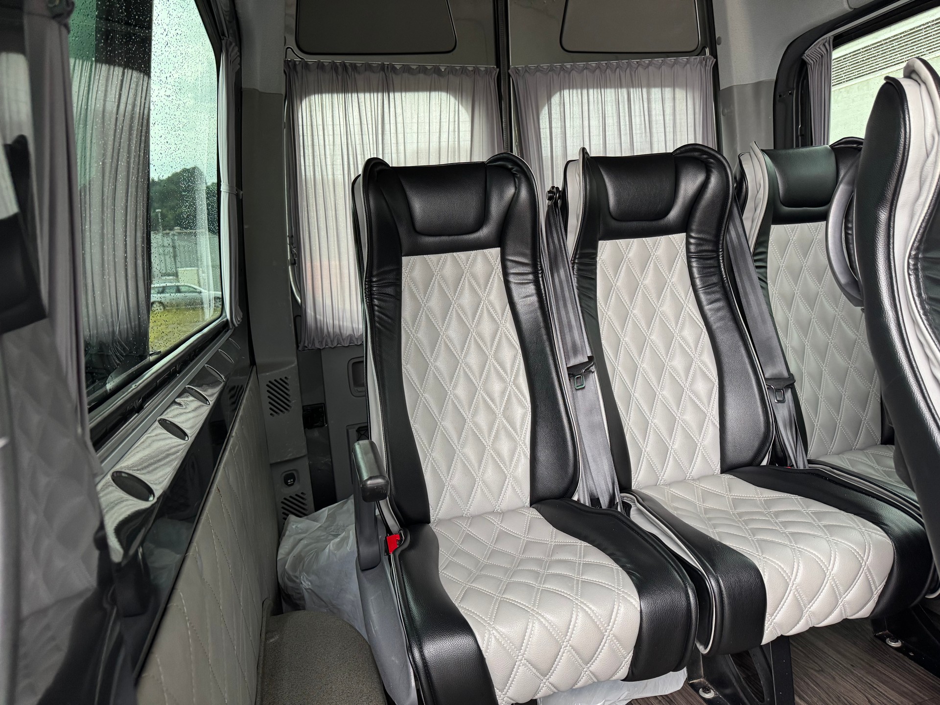 MERCEDES-BENZ Personenwagen-image-10