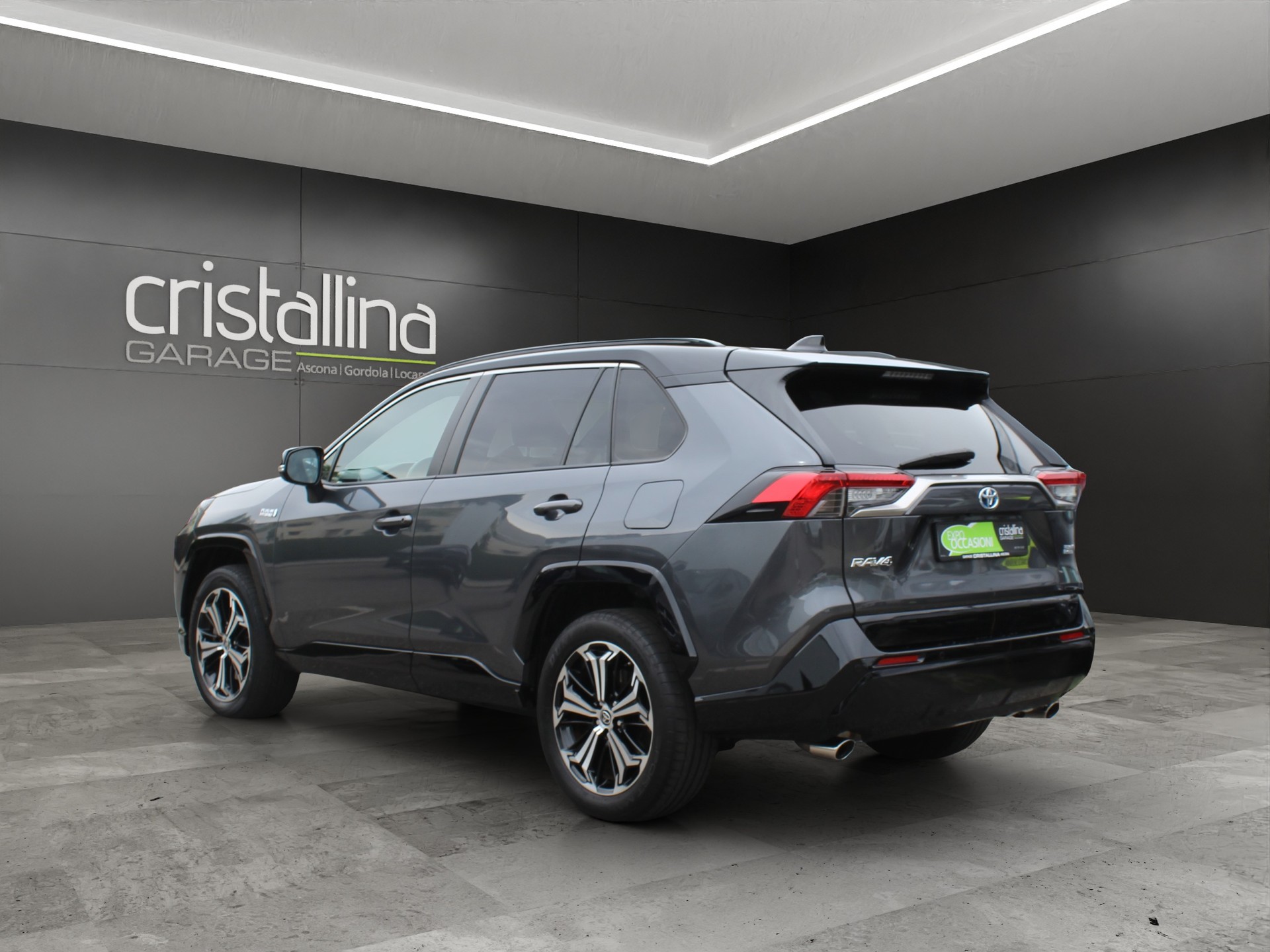 TOYOTA RAV4 2.5 Plug-In-Hybrid Platinum-image-2