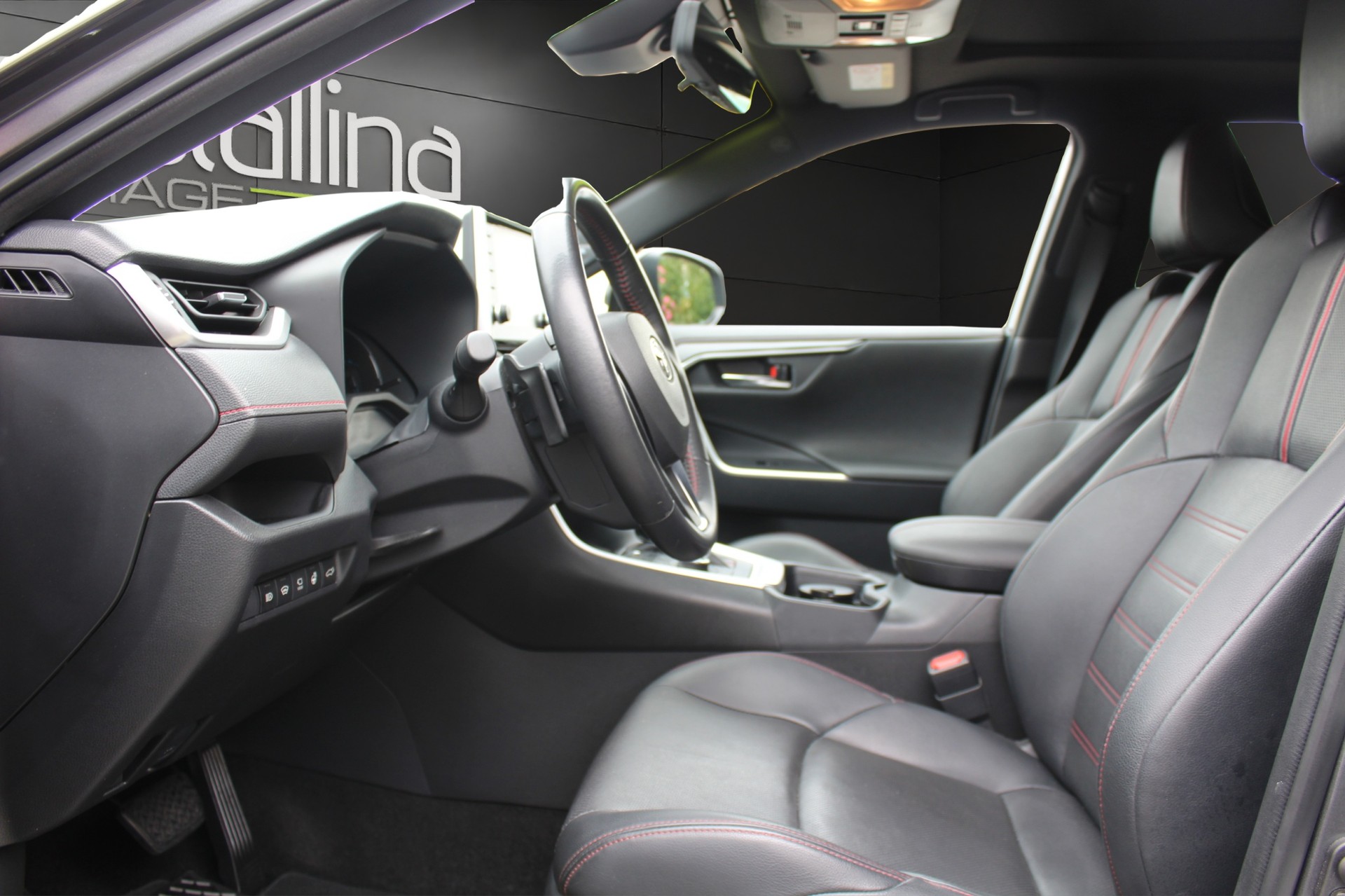 TOYOTA RAV4 2.5 Plug-In-Hybrid Platinum-image-6