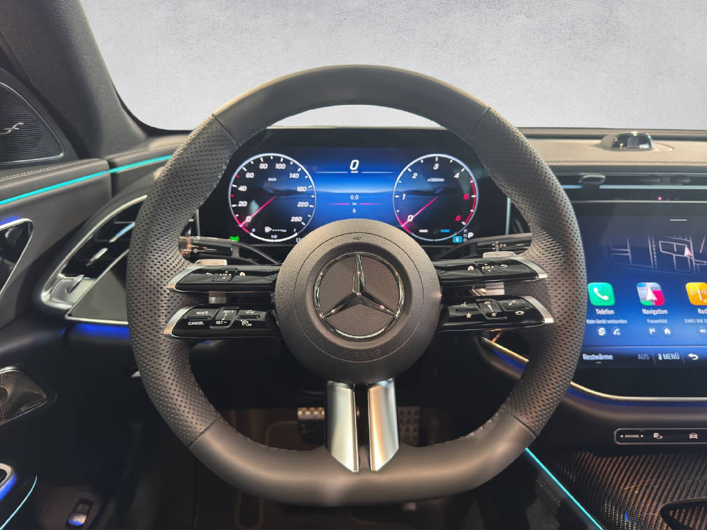 MERCEDES-BENZ E 220 d AMG Line Matic-image-11