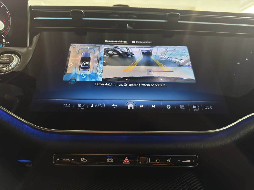 MERCEDES-BENZ E 220 d AMG Line Matic-image-5