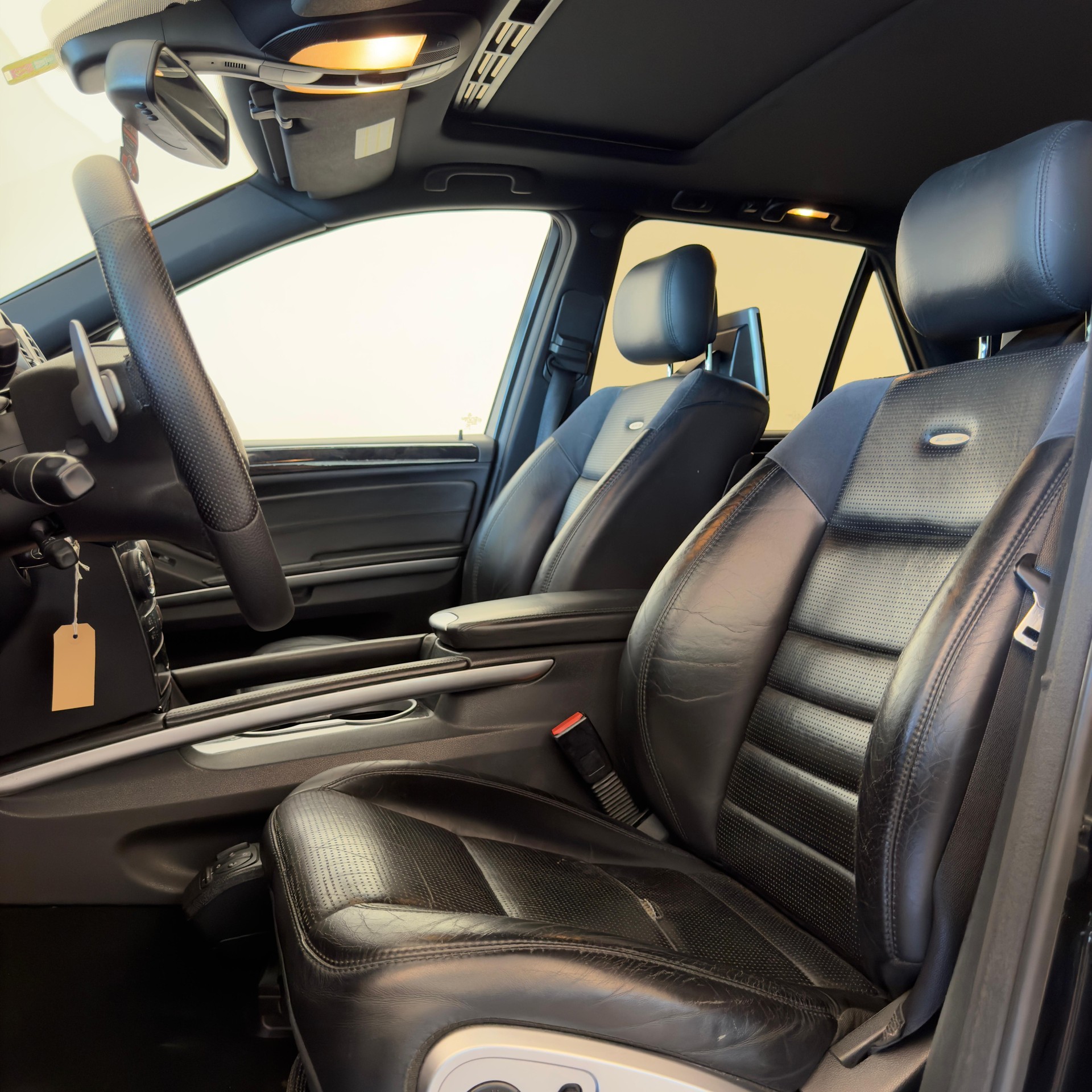 MERCEDES-BENZ ML 63 AMG 4Matic 7G-Tronic-image-5
