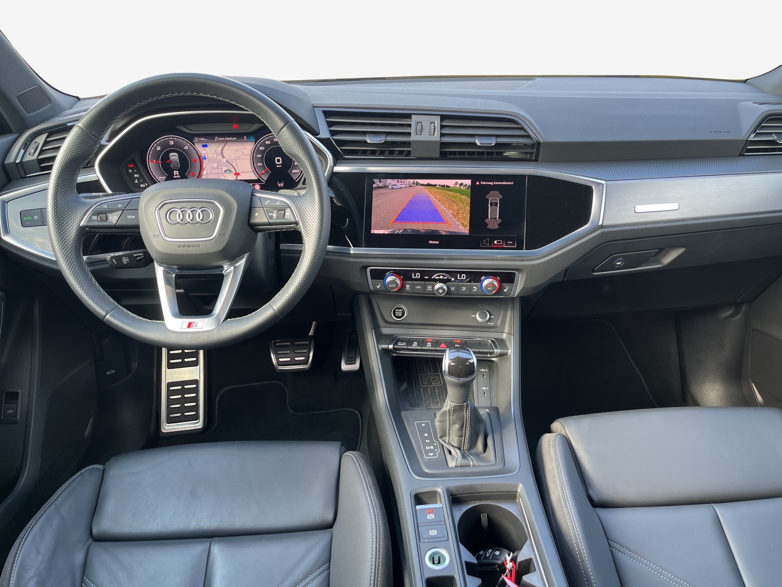 AUDI Q3 Sportback 40 TDI S line Attraction quattro S-tronic-image-8