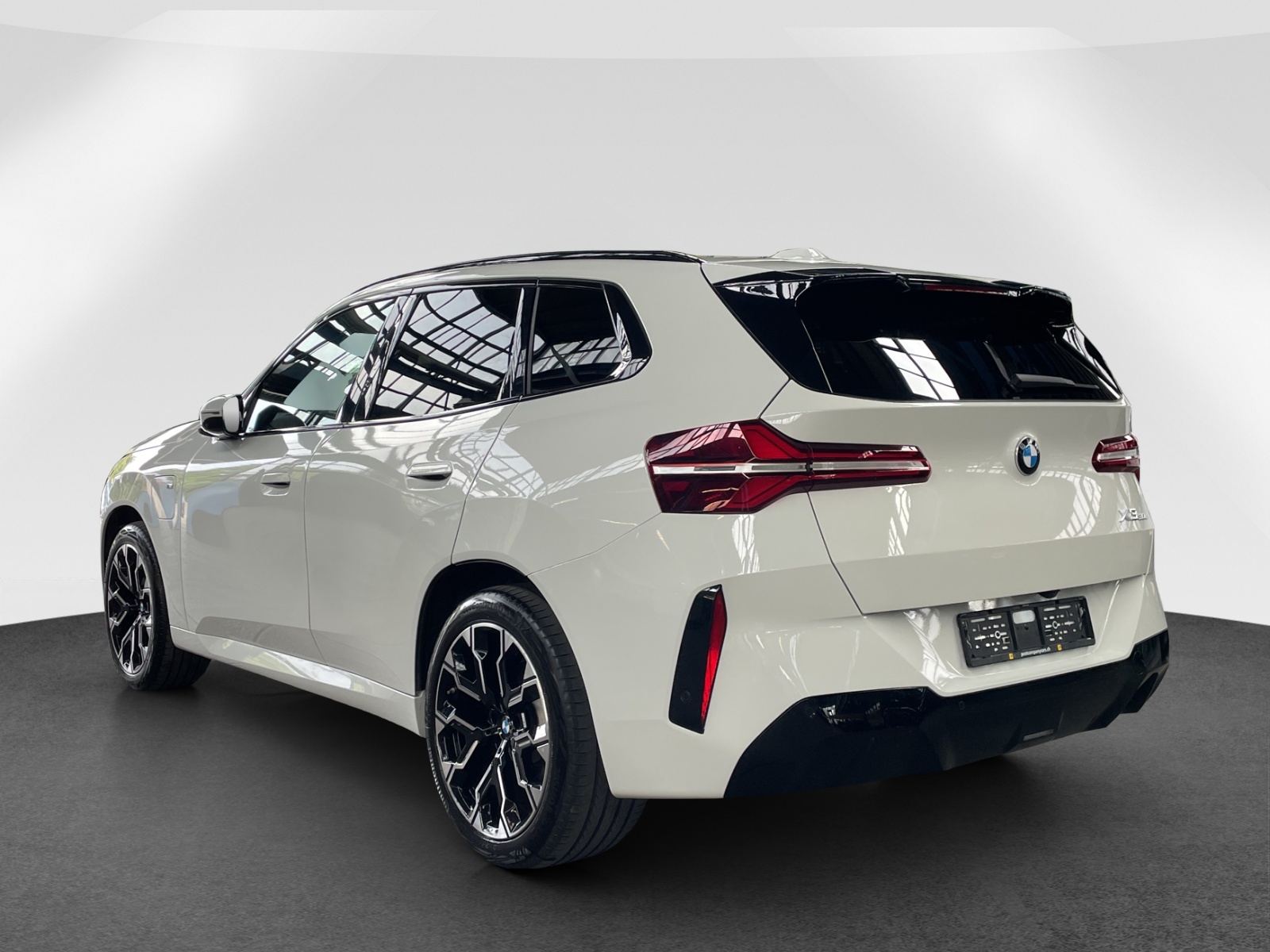 BMW X3 30e xDrive-image-3
