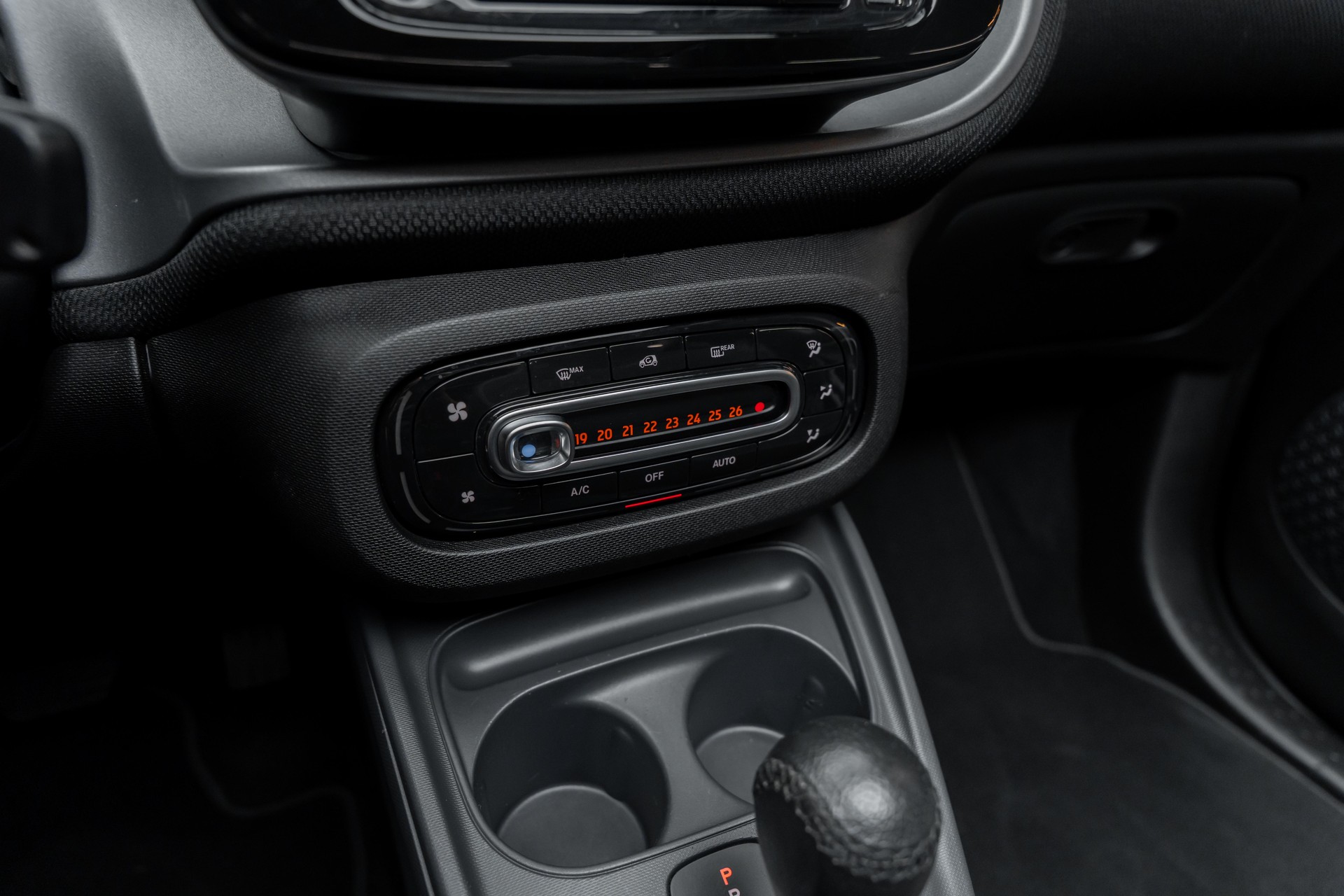 SMART fortwo passion twinmatic-image-11