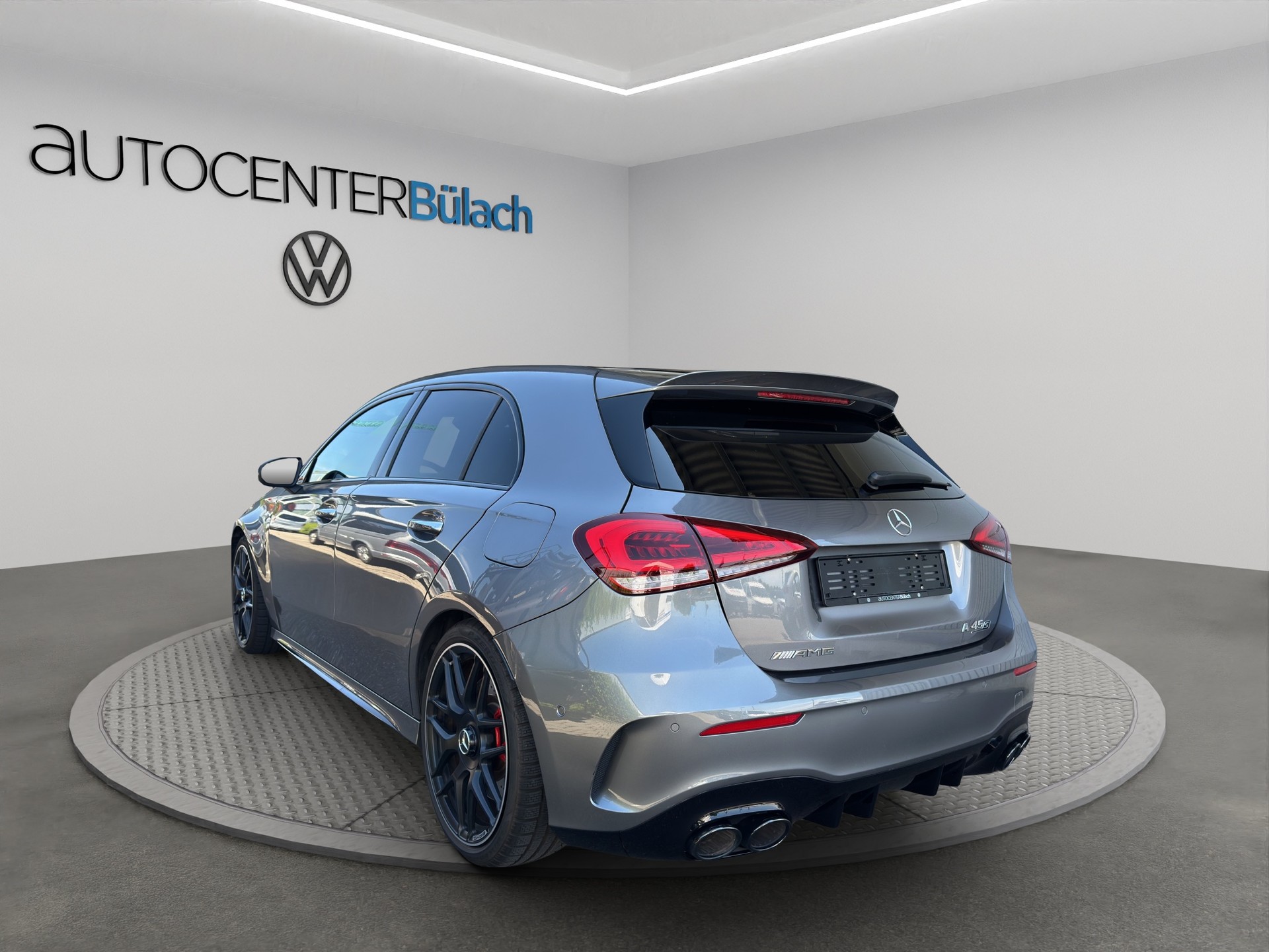 MERCEDES-BENZ A 45 S AMG 4Matic+ Speedshift-image-6