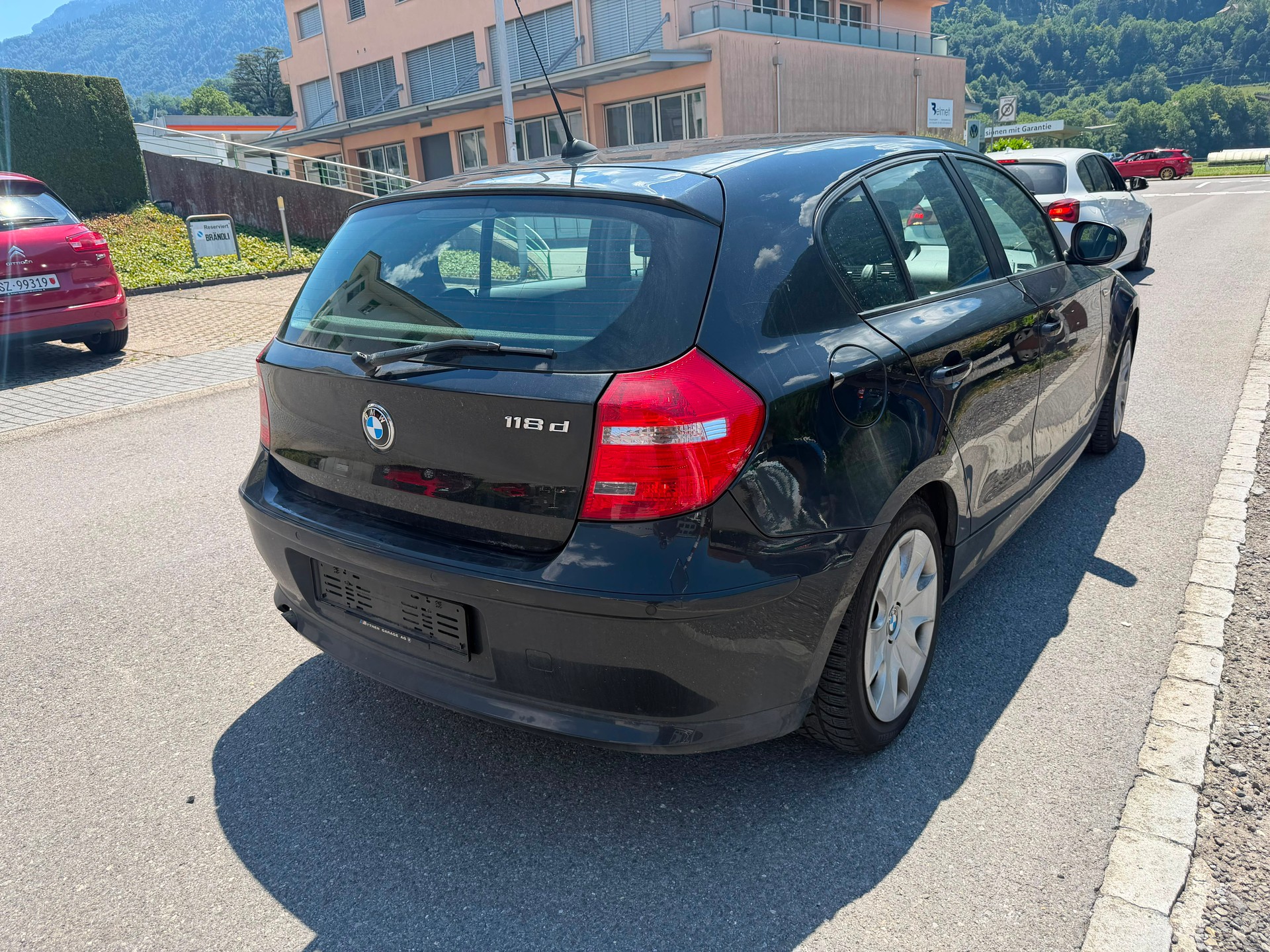 BMW 118d-image-2