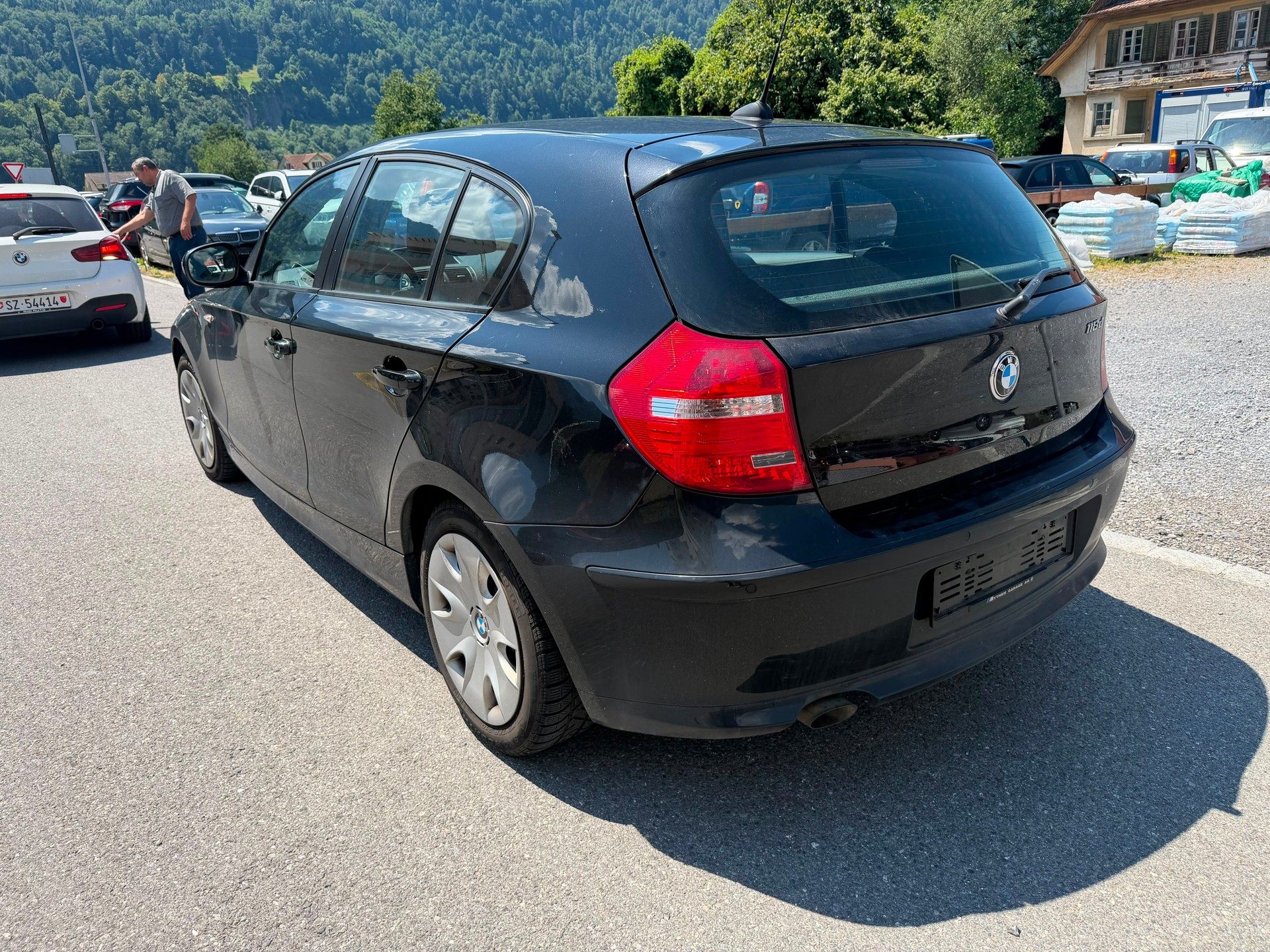 BMW 118d-image-3