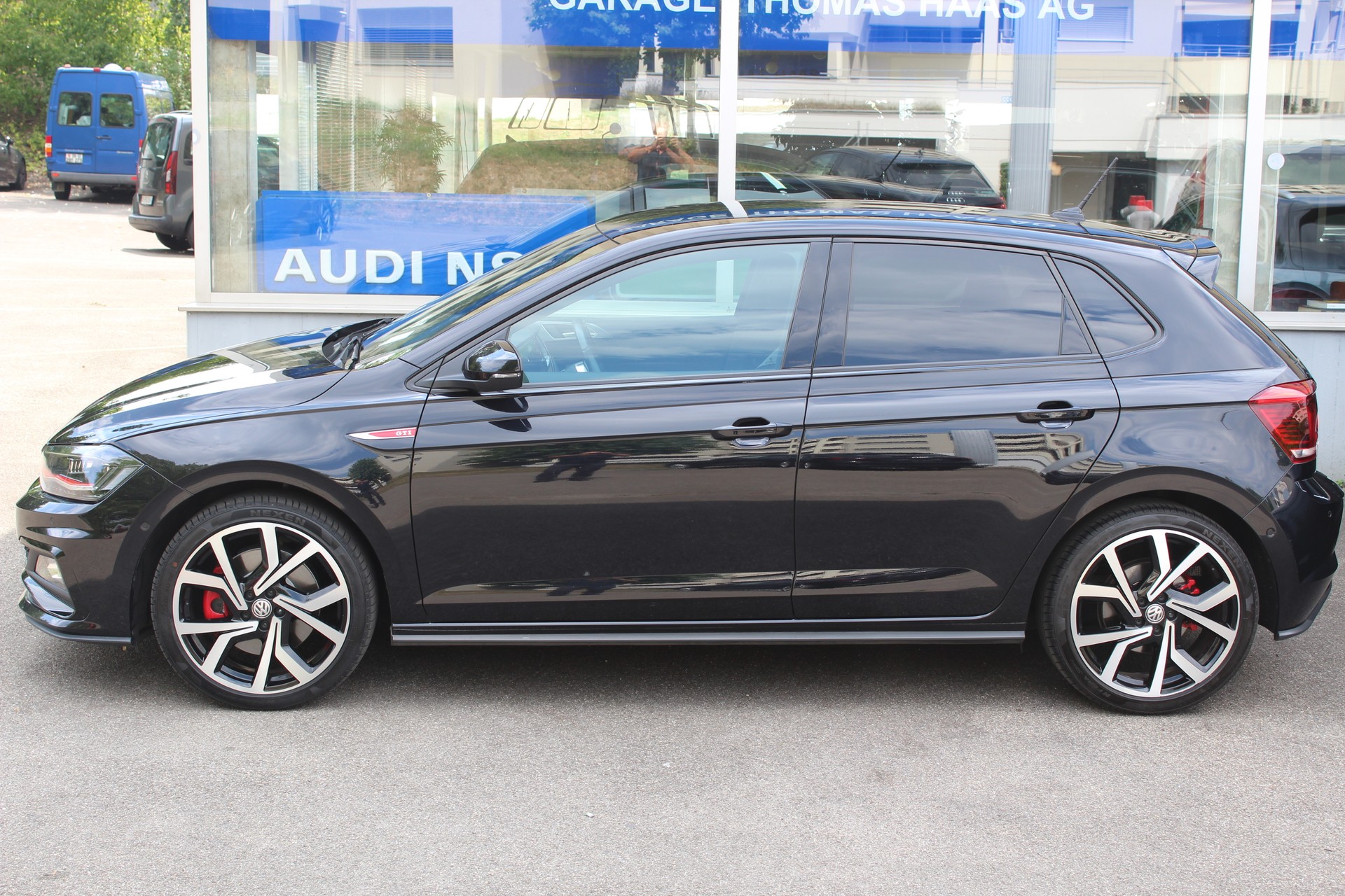 VW Polo 2.0 TSI GTI DSG-image-2