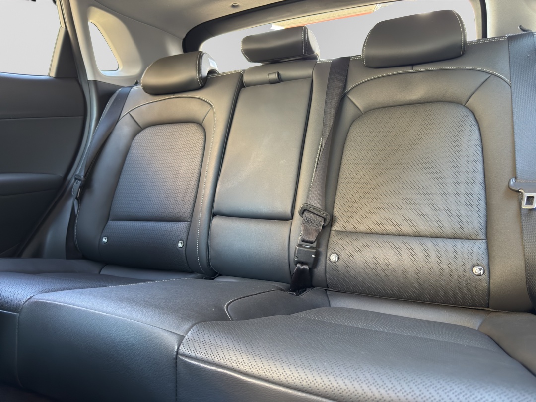 HYUNDAI Kona 1.6 HEV Vertex-image-10