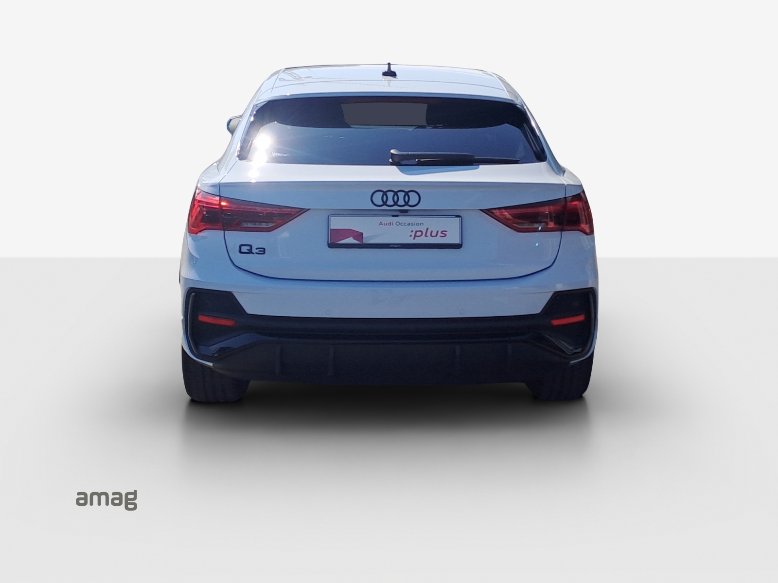 AUDI Q3 Sportback 35 TFSI S line Attraction S-tronic-image-3