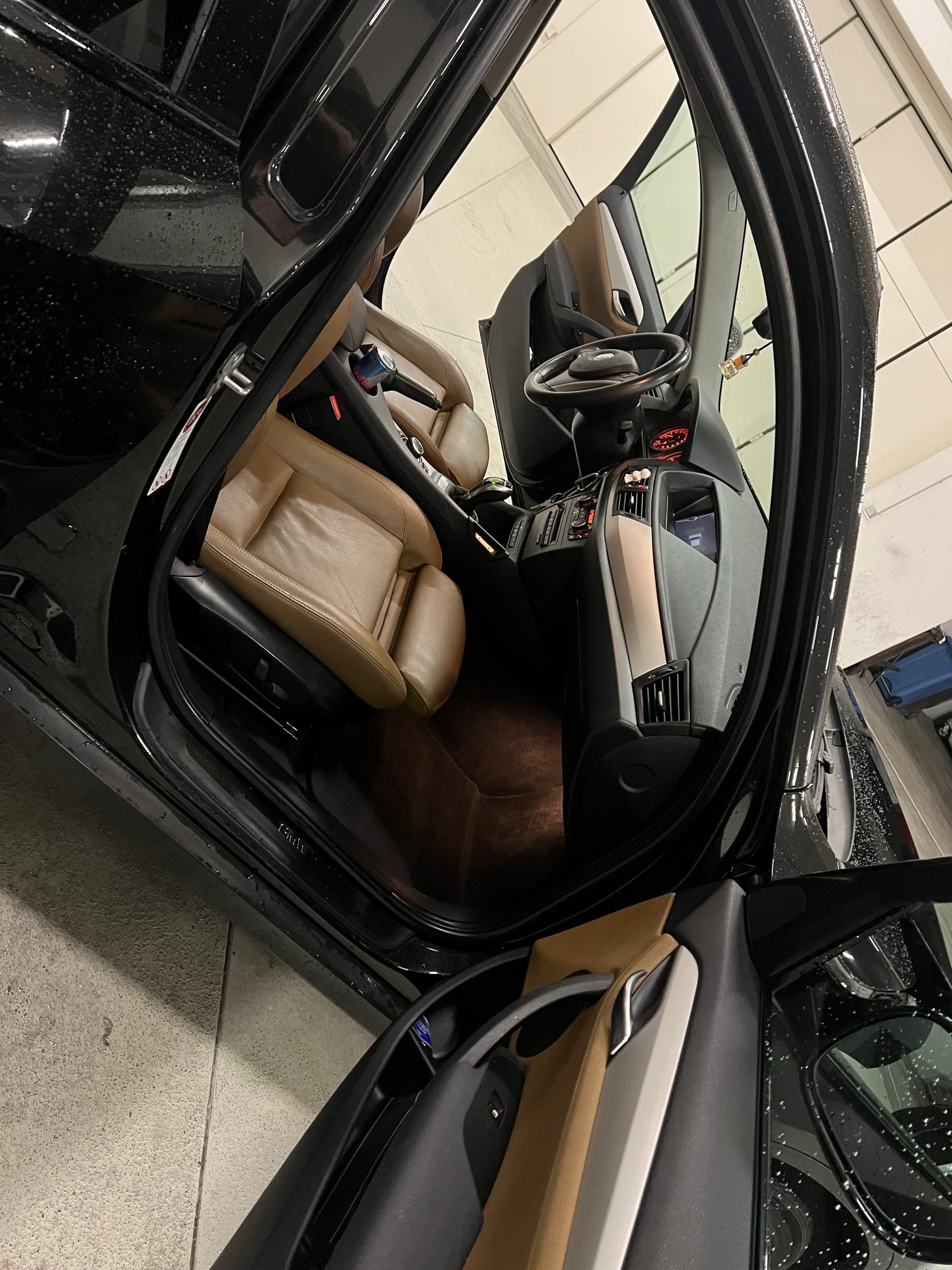 BMW 28i xDrive-image-4