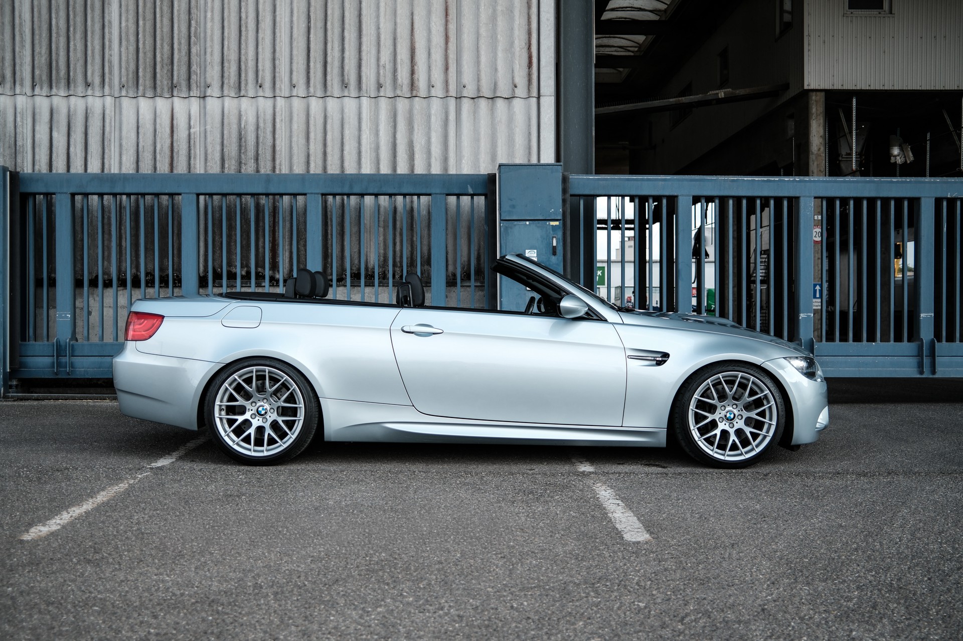 BMW M3-image-1