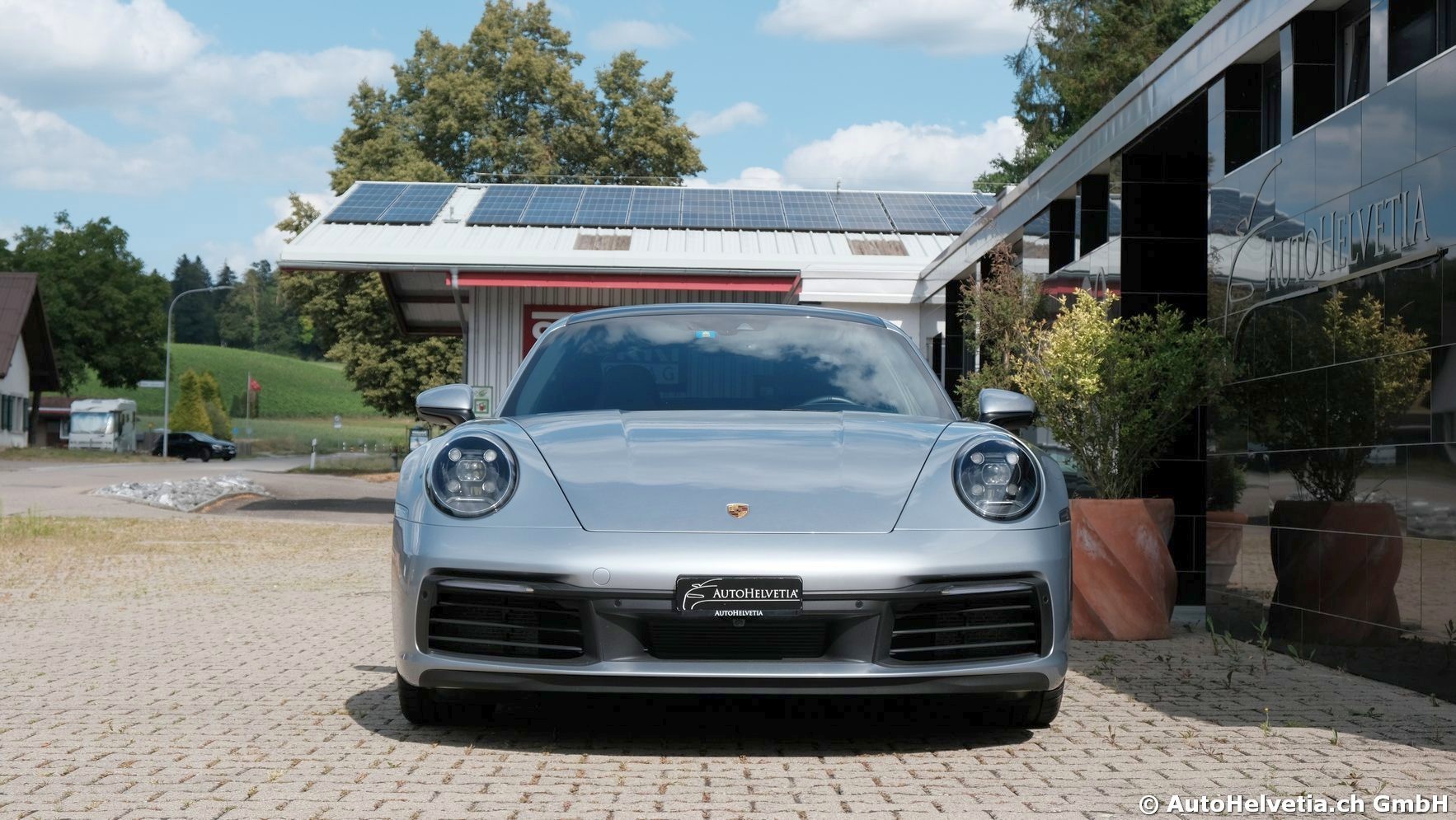 PORSCHE 911 Carrera 4S-image-2