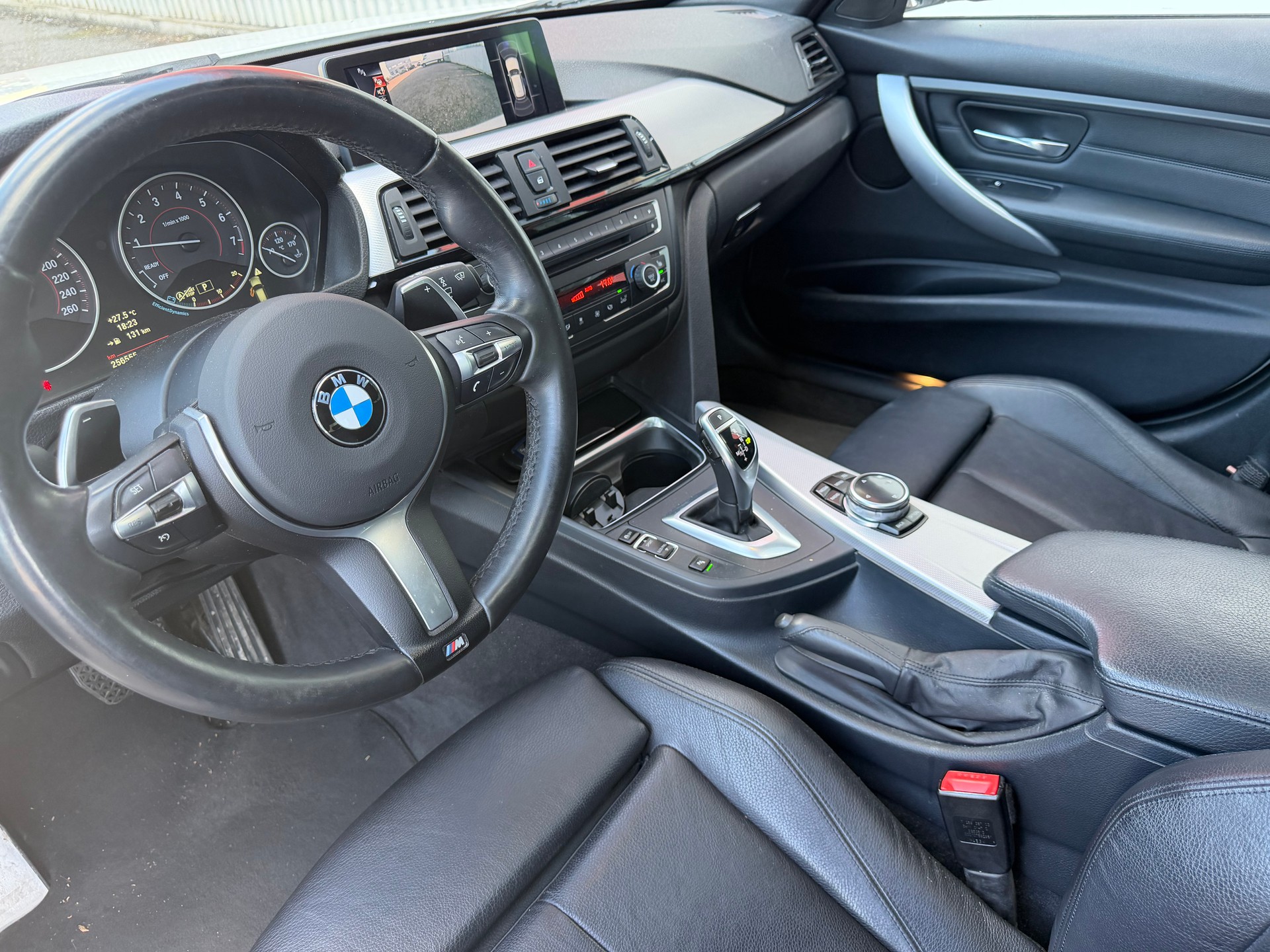 BMW 328i xDrive Touring Steptronic-image-7