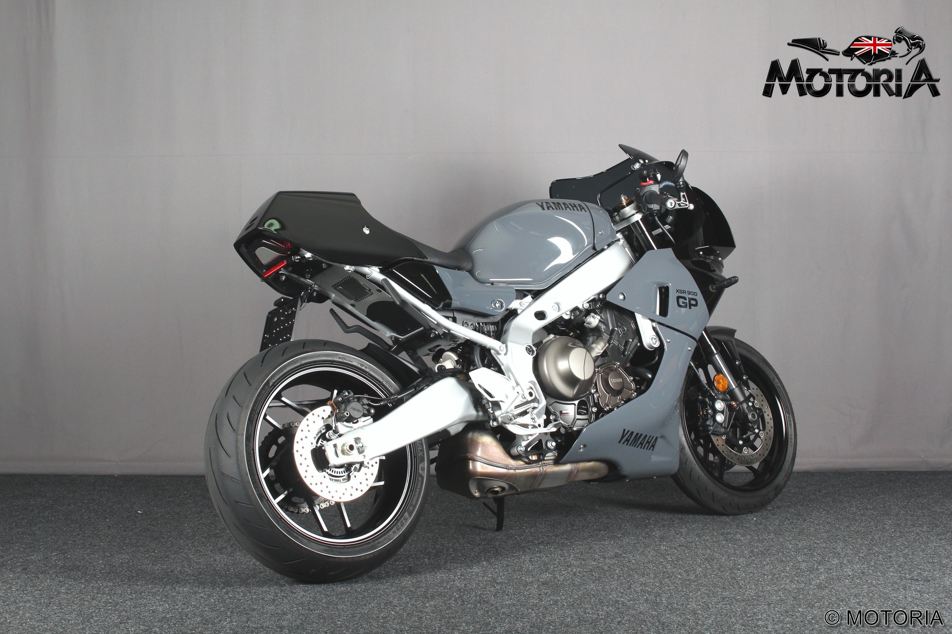 YAMAHA XSR 900 GP-showroom-element-2