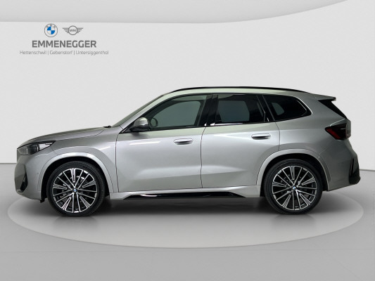 BMW iX1 eDrive 20 Ed. M Sport-image-1