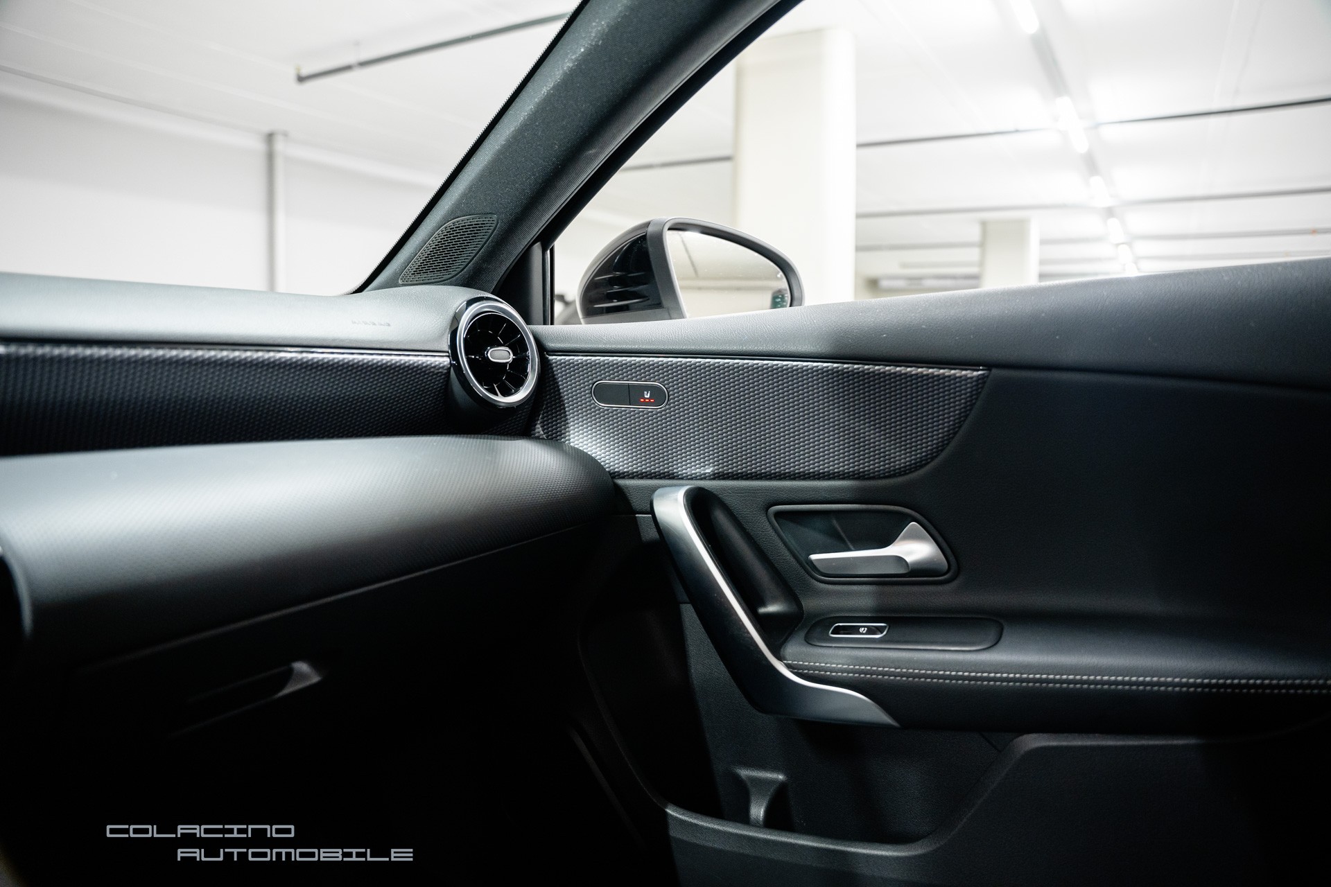 MERCEDES-BENZ A 200 7G-DCT-image-22